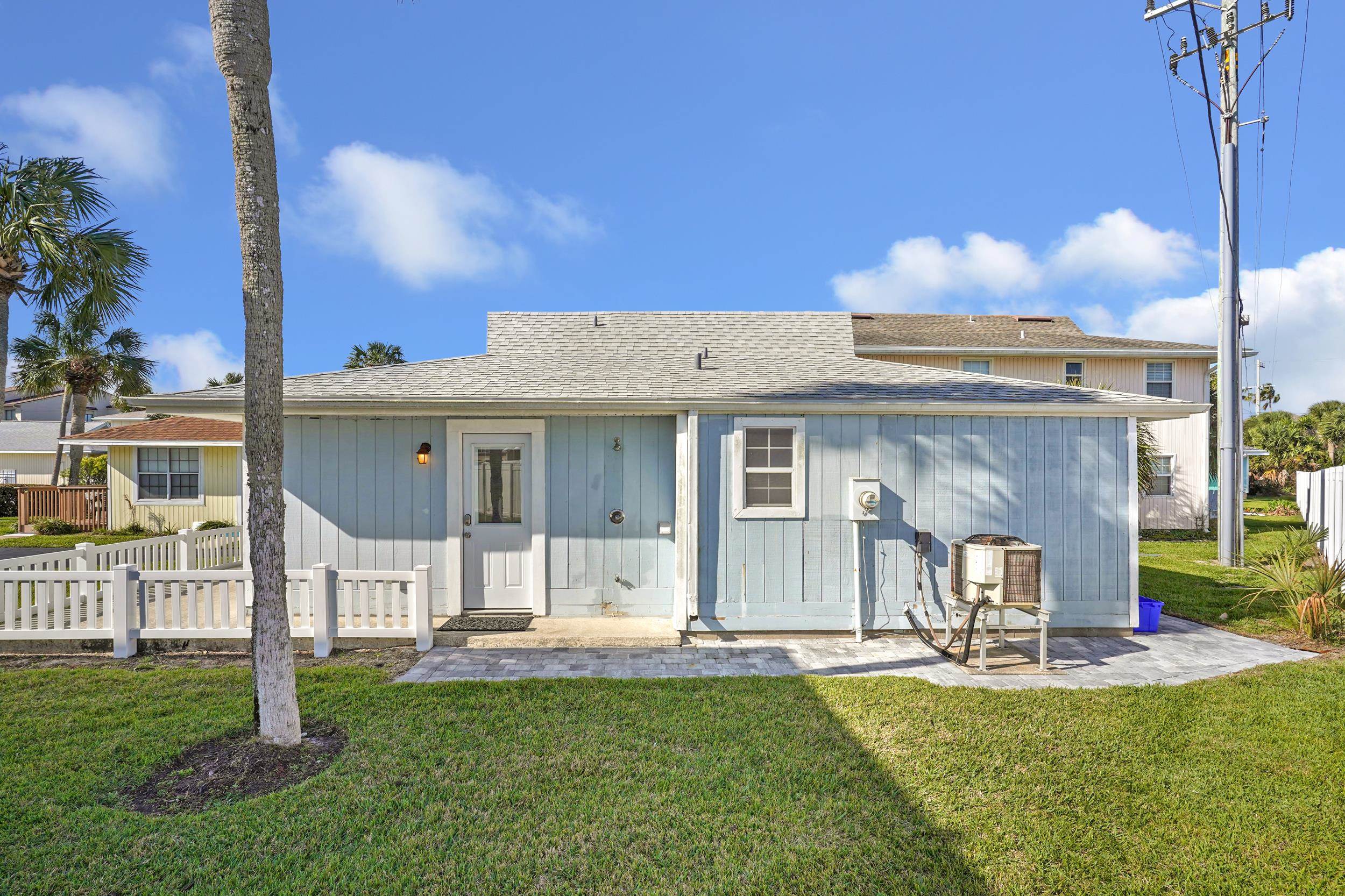 Image 26 of 33 For 9 Tarpon Dr  