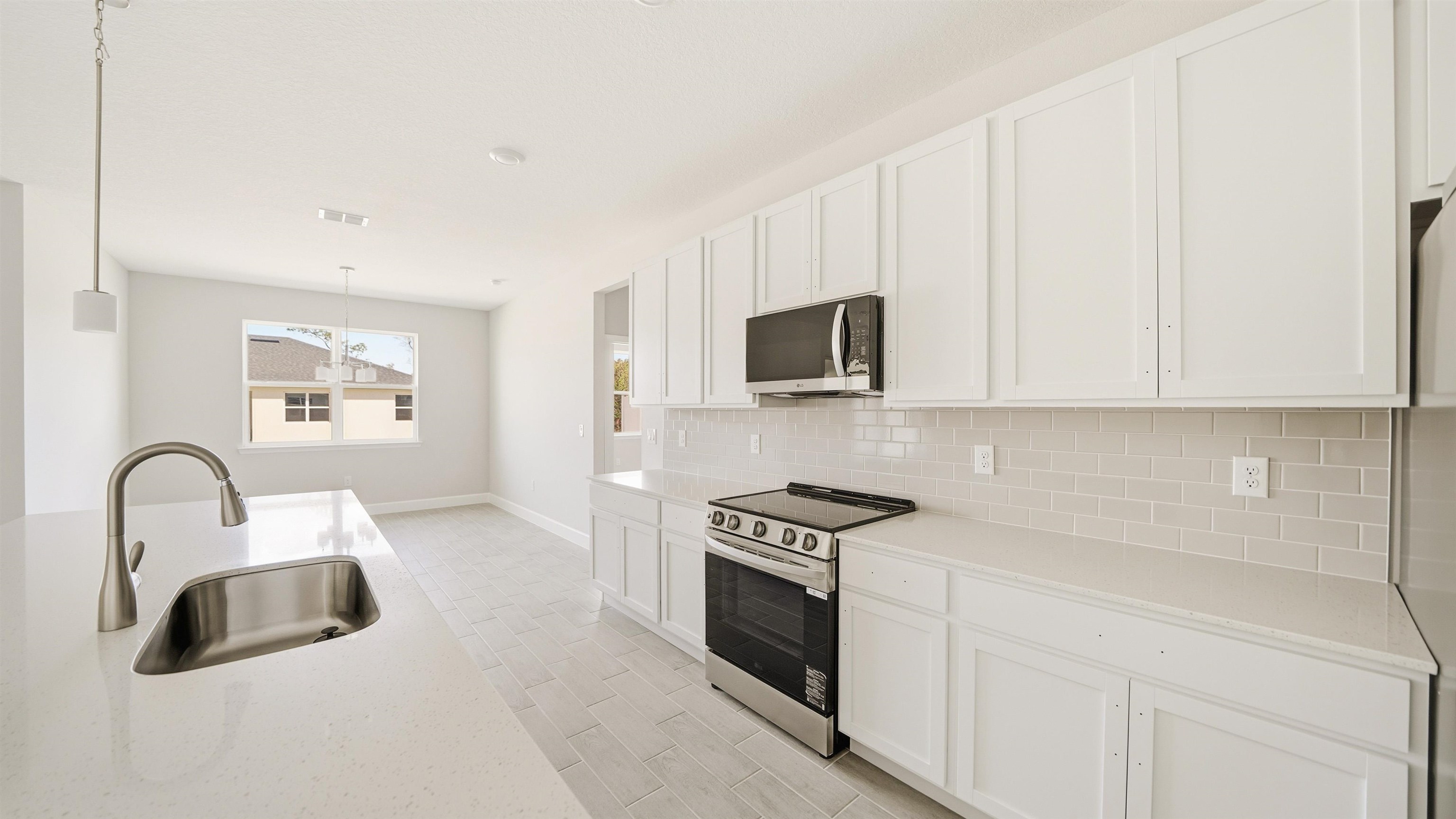 Image 15 of 48 For 34 Seville Orange Path