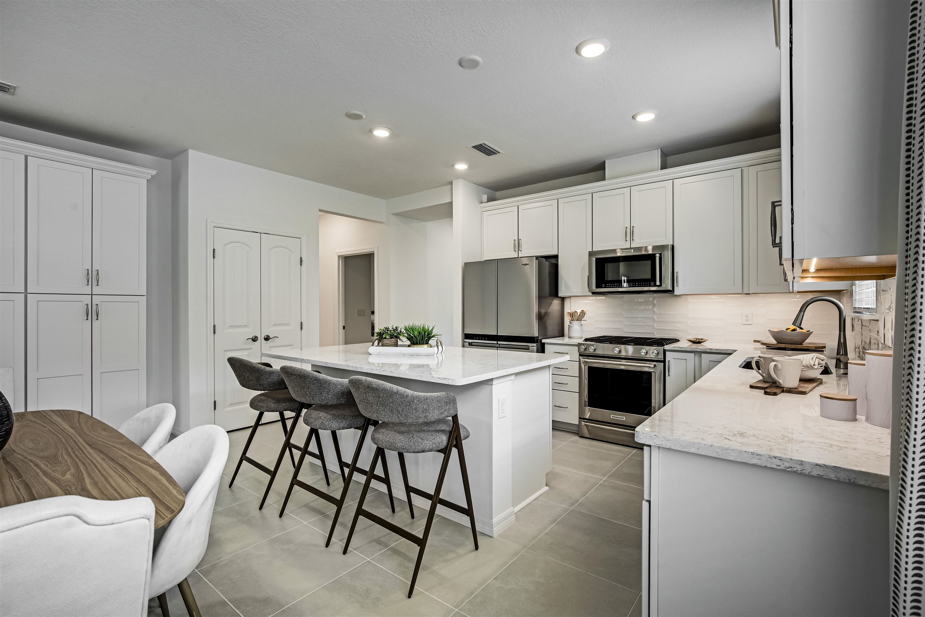 Image 17 of 46 For 128 Oyster Shell Ter