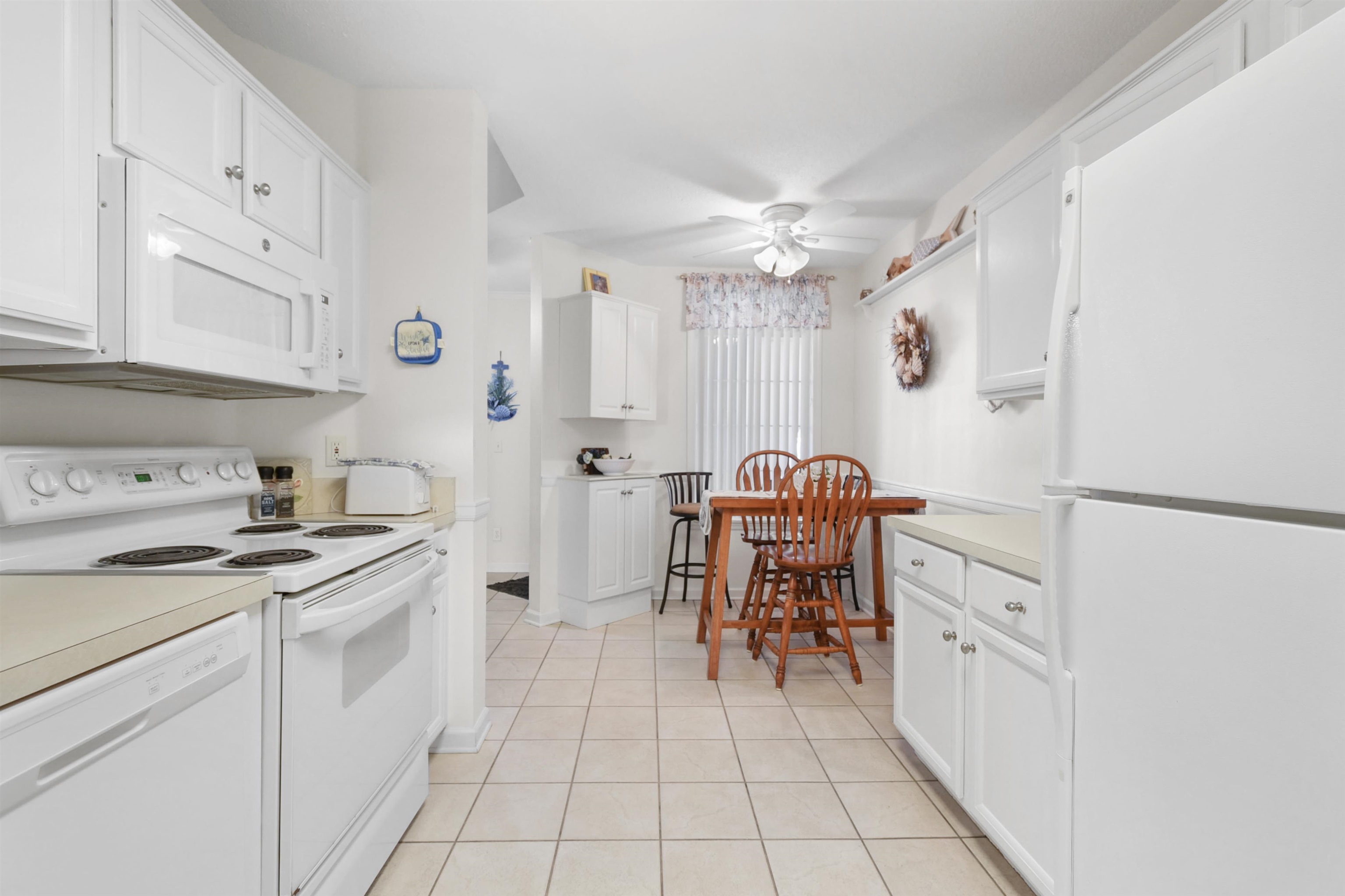 Image 11 of 34 For 1012 Royal Troon Lane