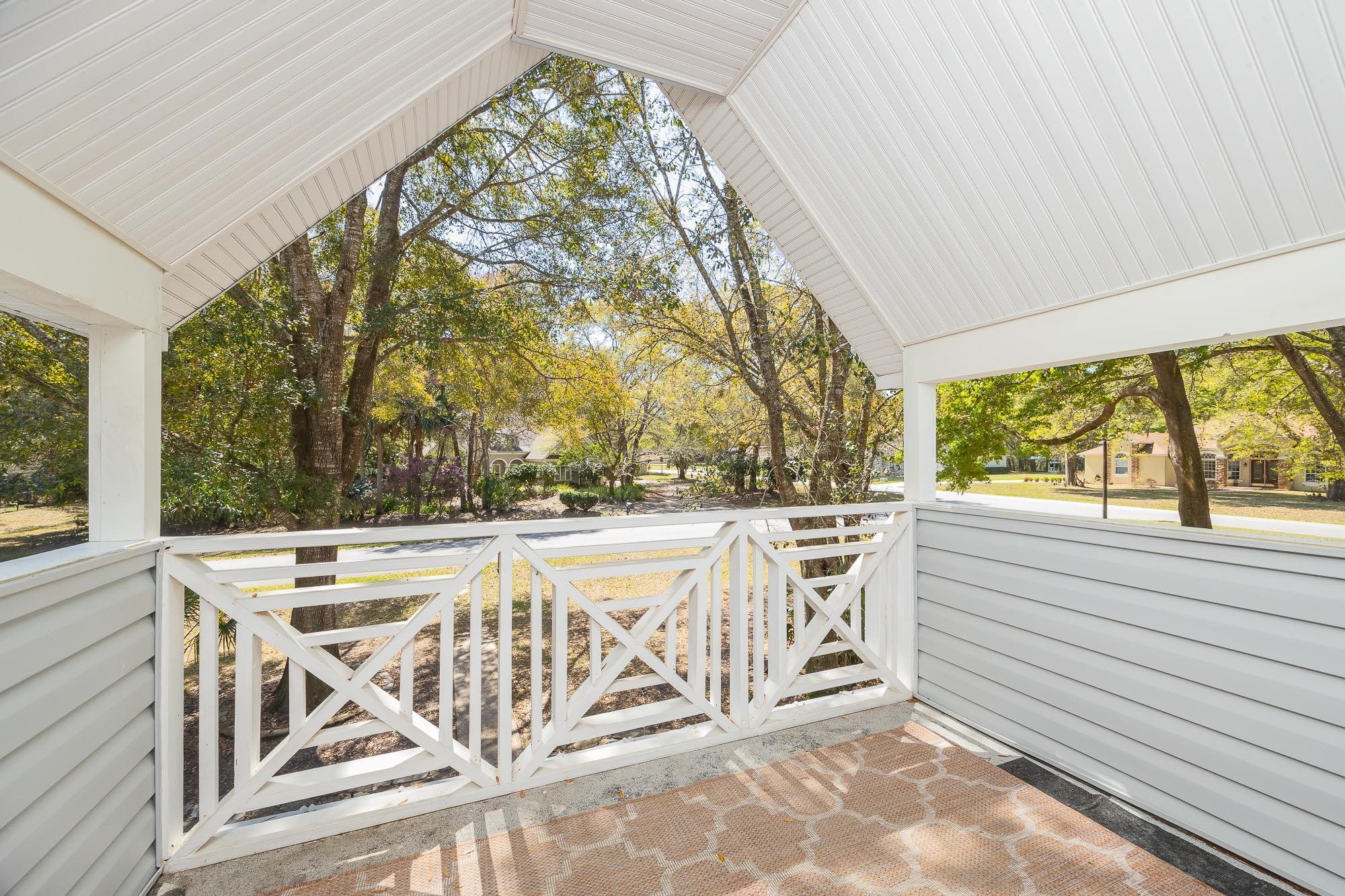 Image 24 of 29 For 728 Willow Wood Pl