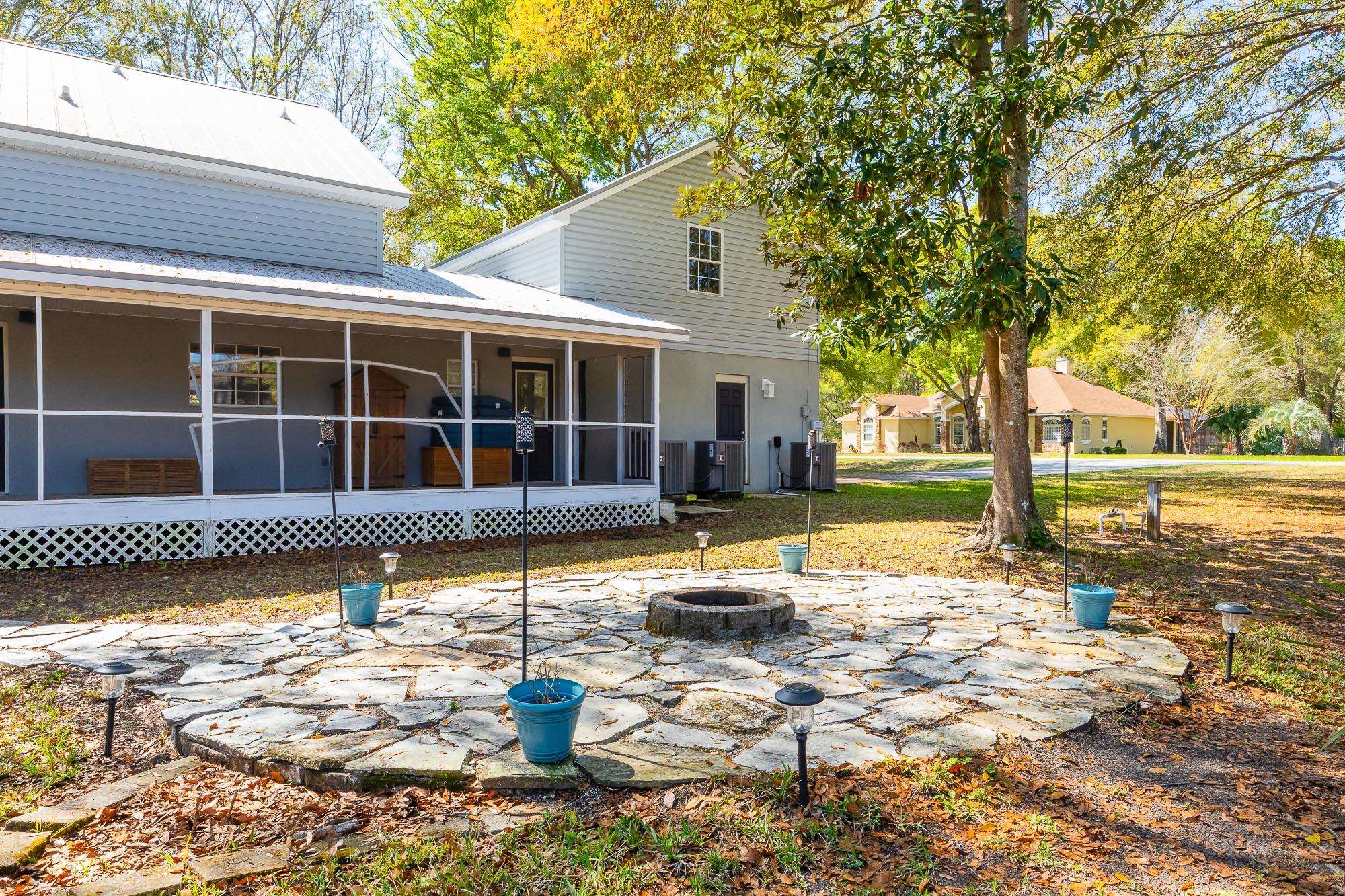 Image 5 of 29 For 728 Willow Wood Pl