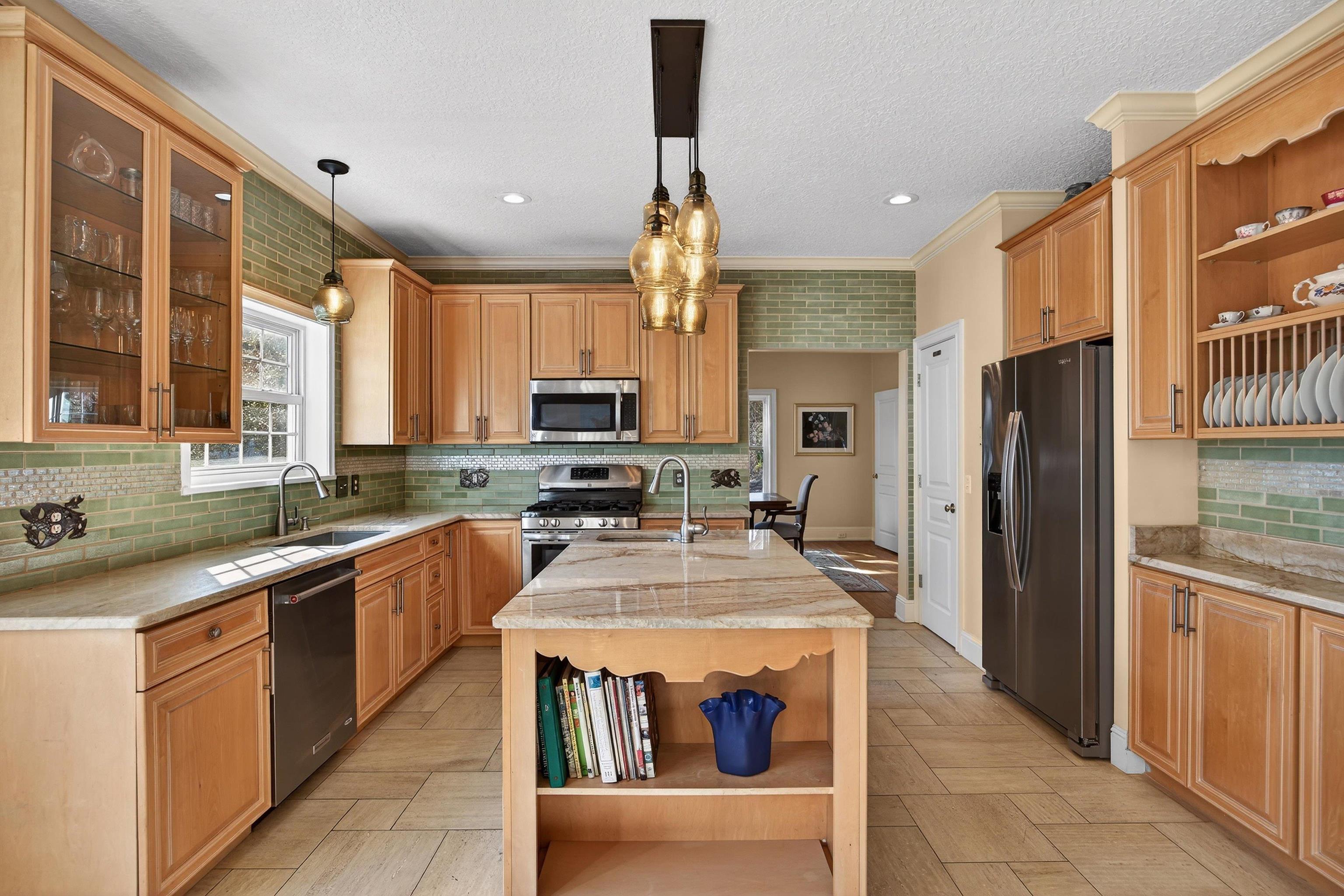 Image 4 of 44 For 91 Gene Johnson Rd