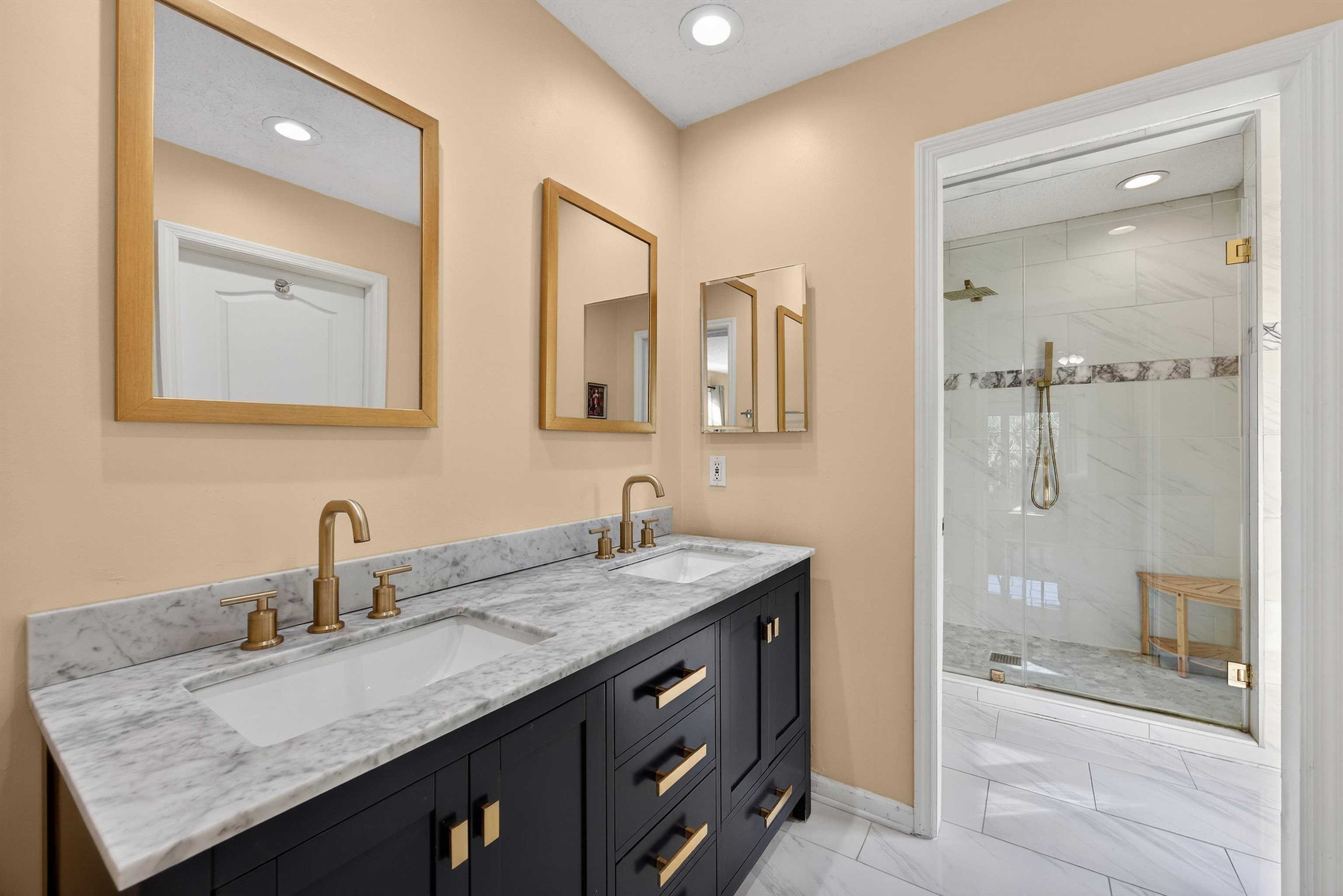 Image 6 of 44 For 91 Gene Johnson Rd