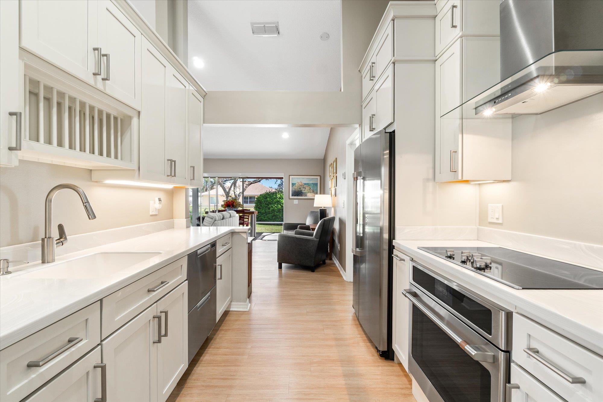 Image 2 of 49 For 2329 Commodores Club Blvd