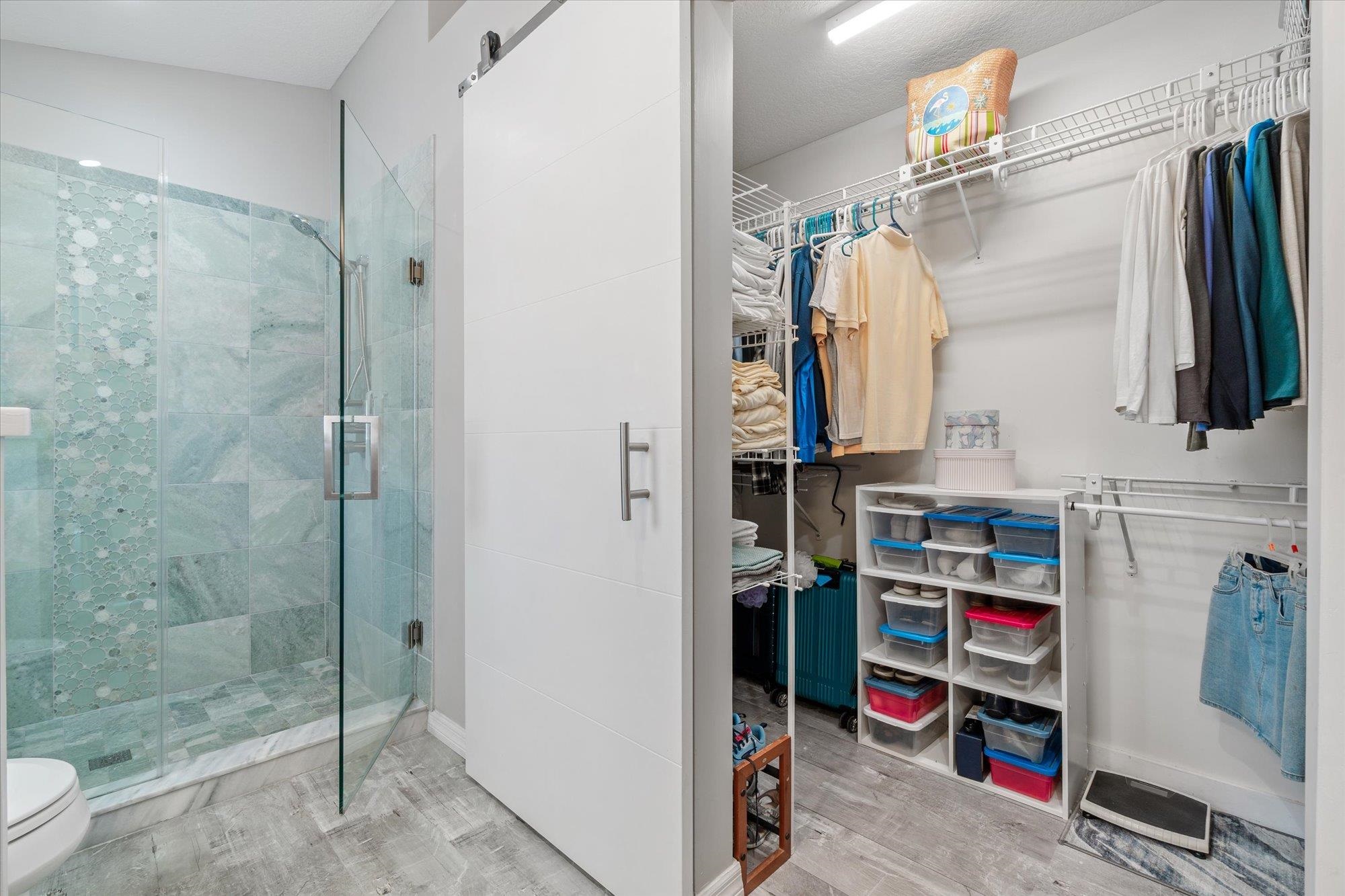 Image 25 of 49 For 2329 Commodores Club Blvd