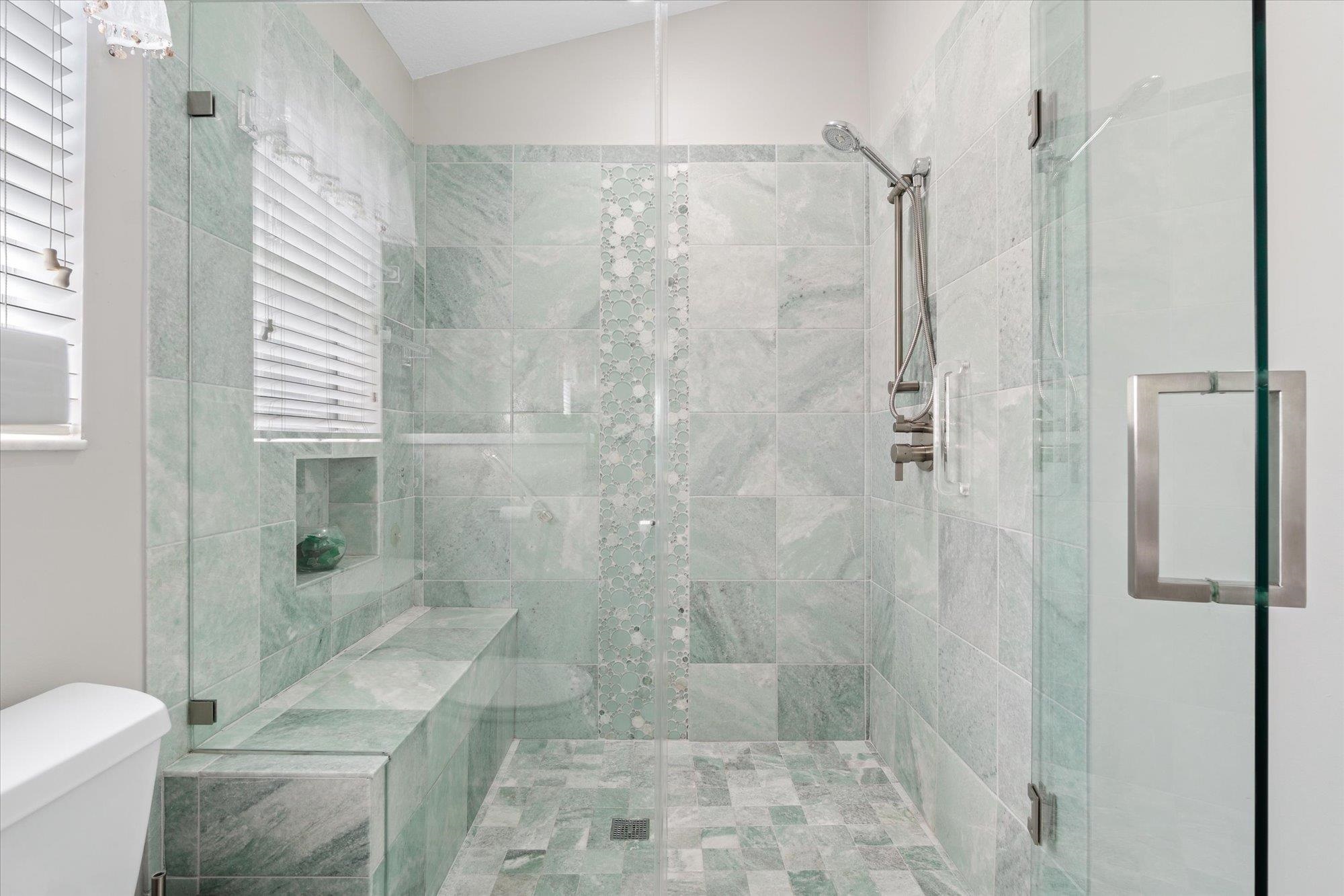 Image 27 of 49 For 2329 Commodores Club Blvd