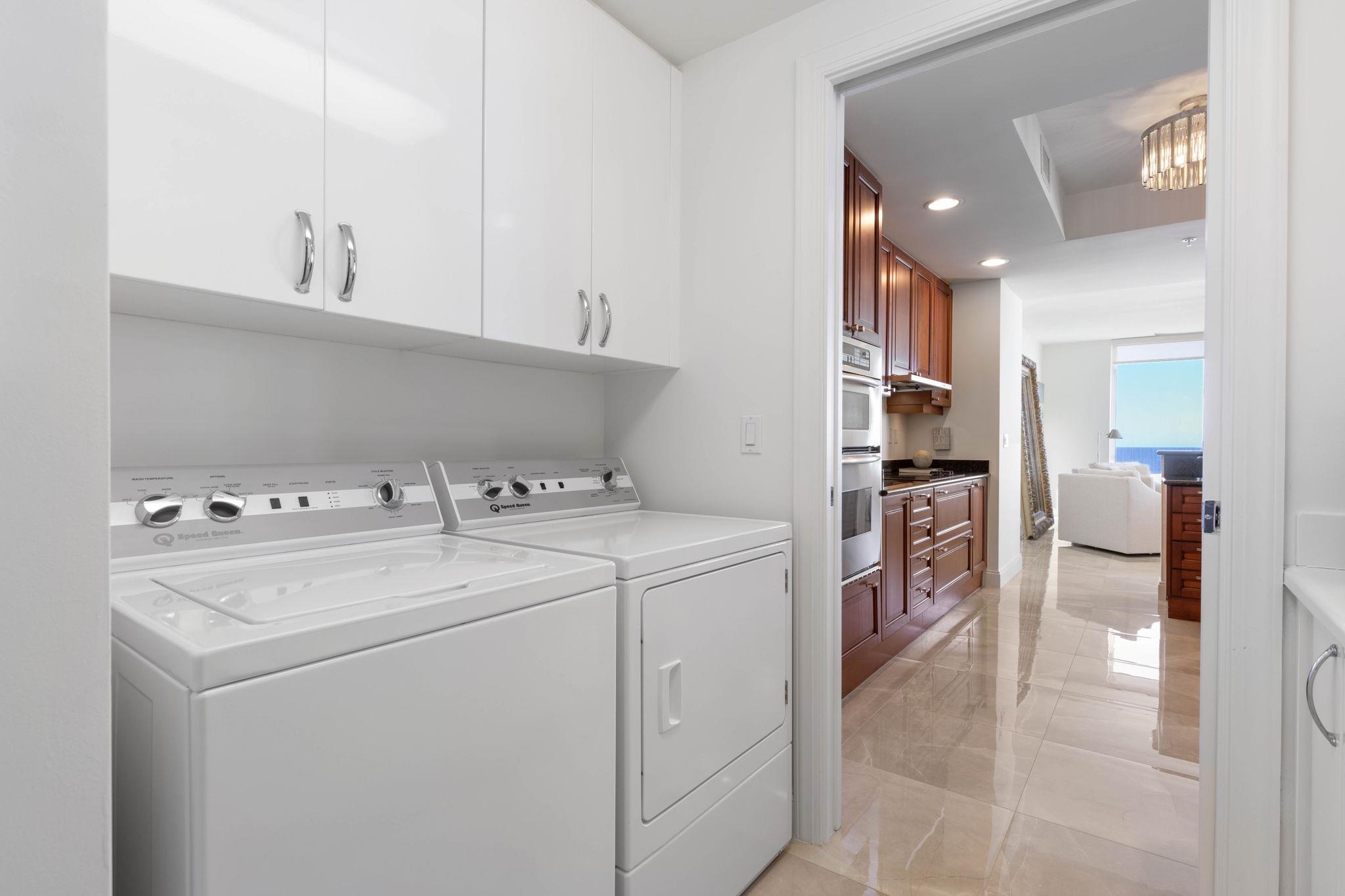 Image 25 of 99 For 19 Avenue De La Mer  405