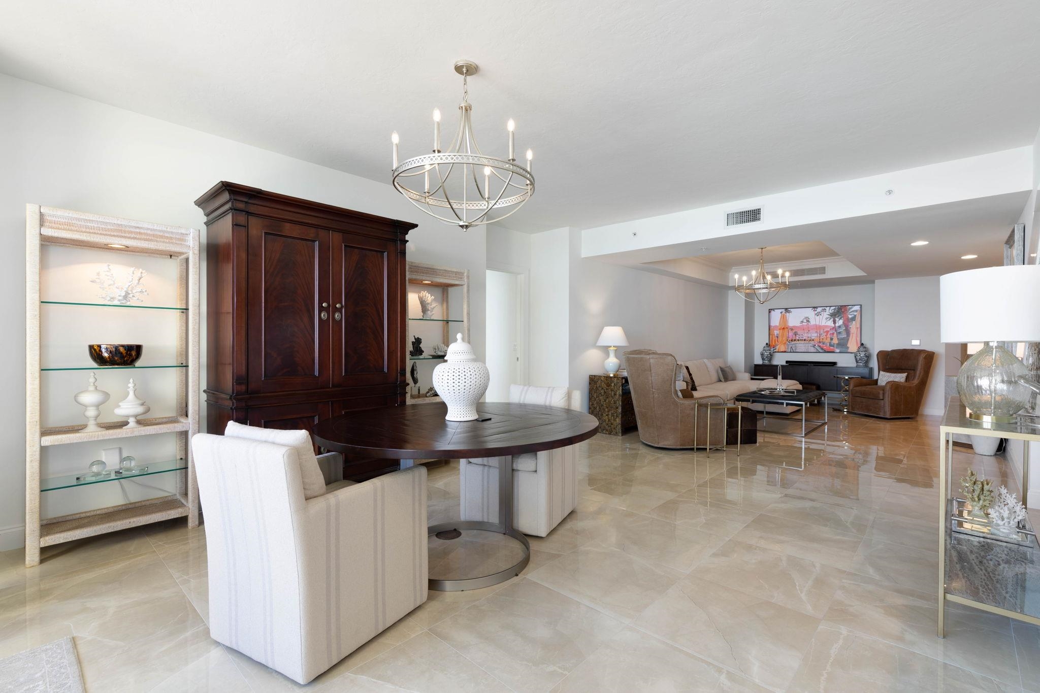 Image 26 of 99 For 19 Avenue De La Mer  405