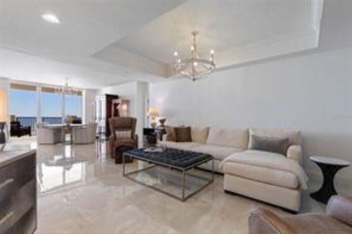 Image 3 of 99 For 19 Avenue De La Mer  405