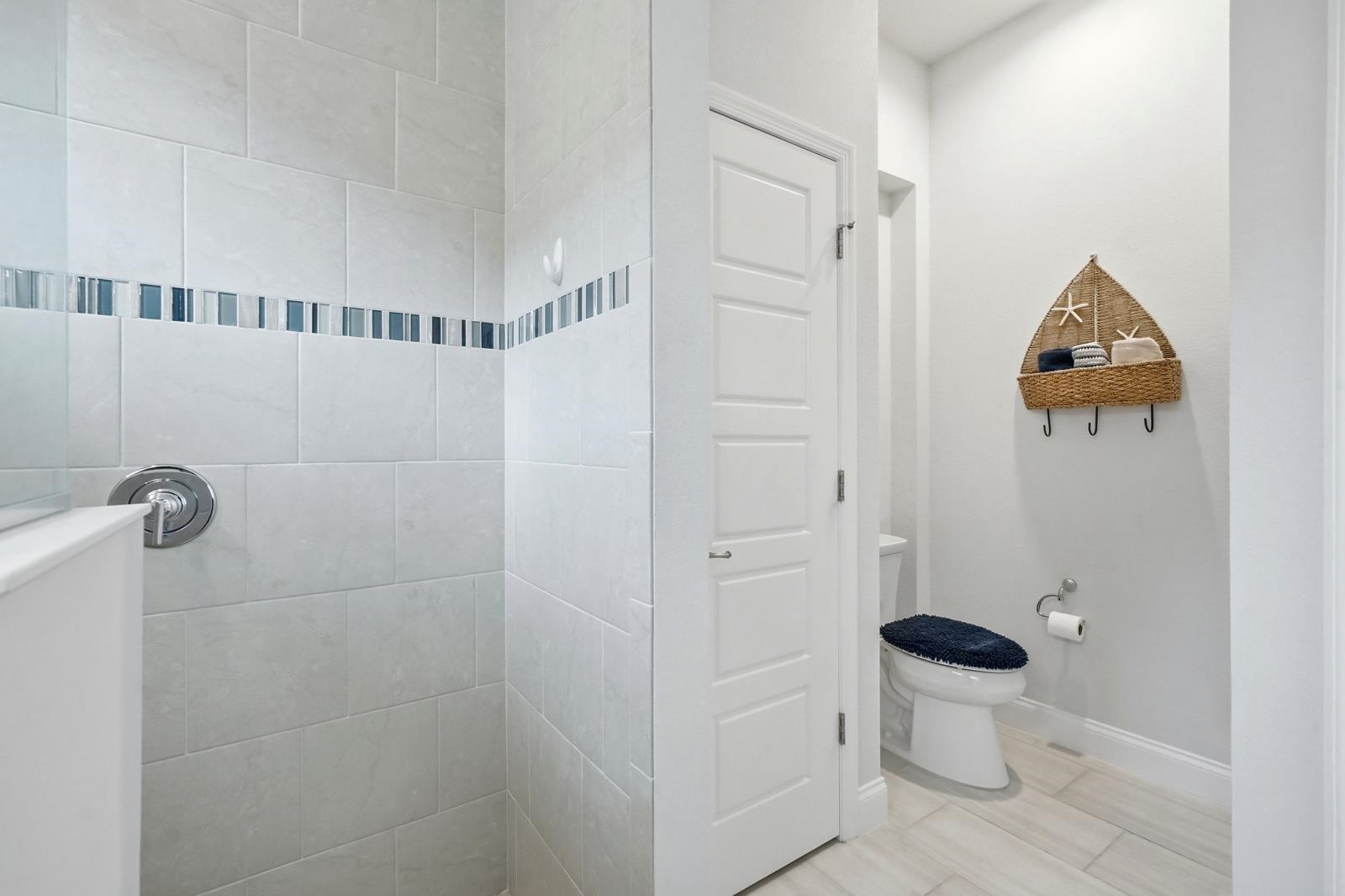 Image 12 of 45 For 24 Spring St