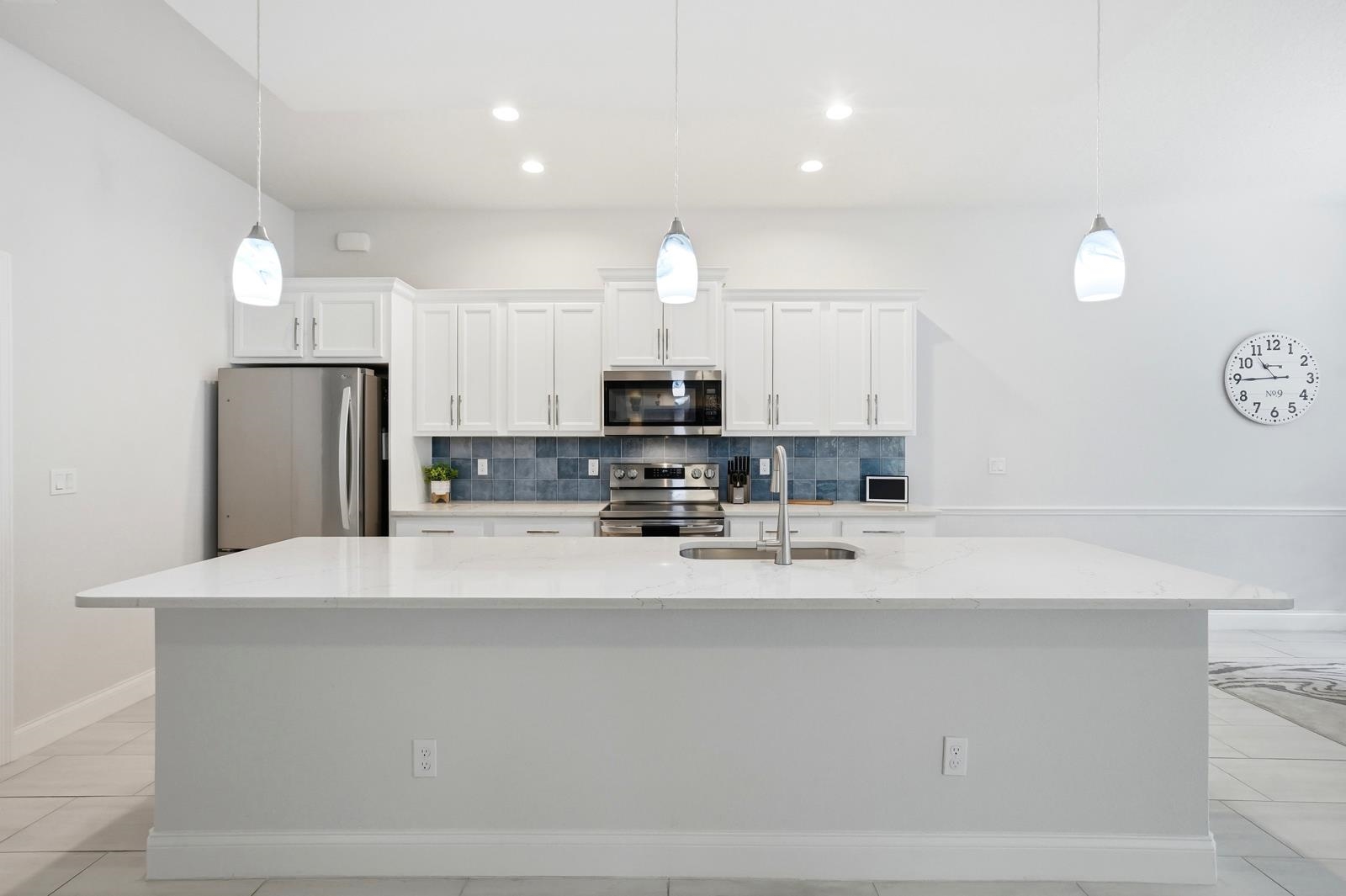 Image 18 of 45 For 24 Spring St