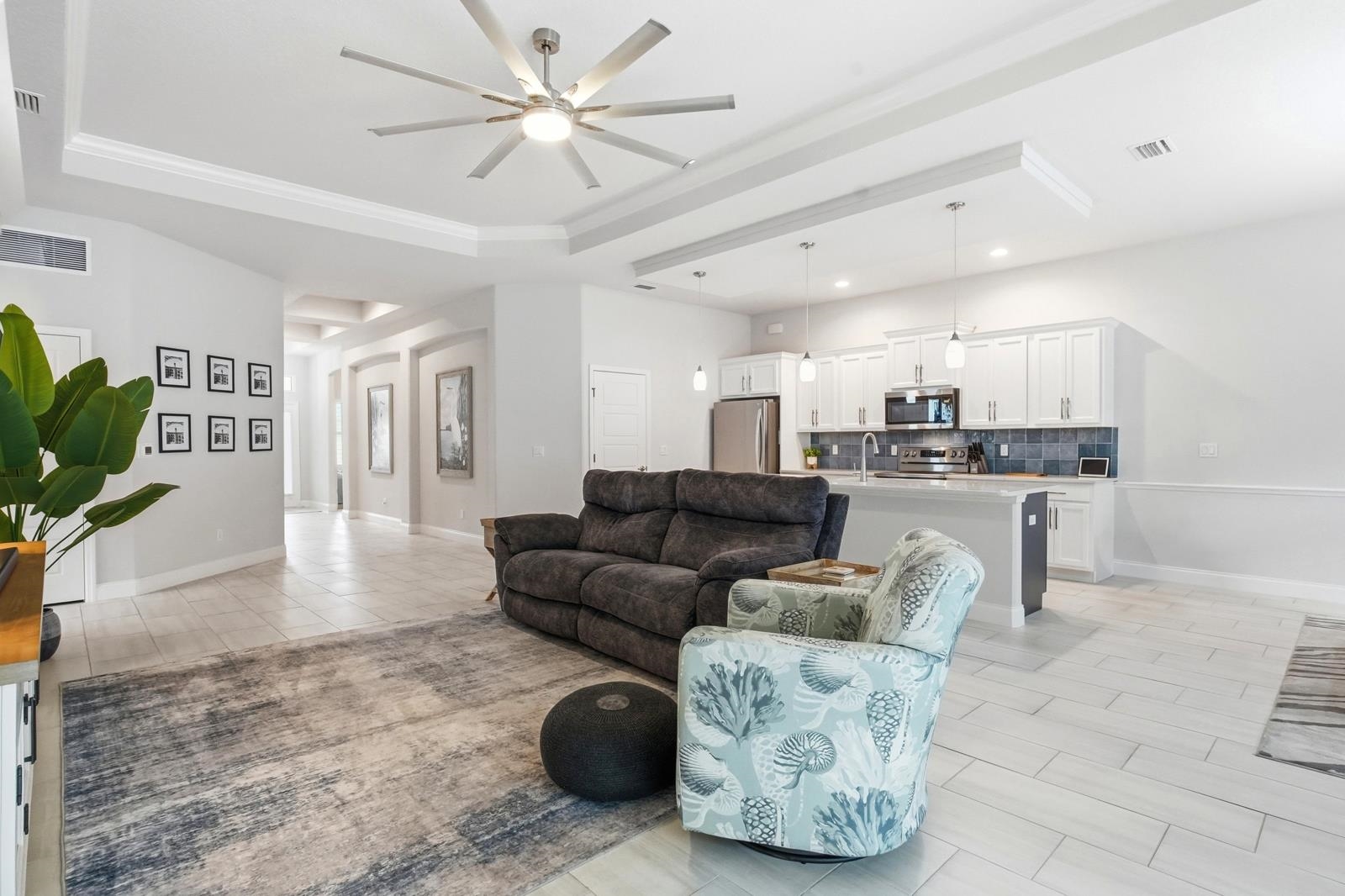 Image 22 of 45 For 24 Spring St