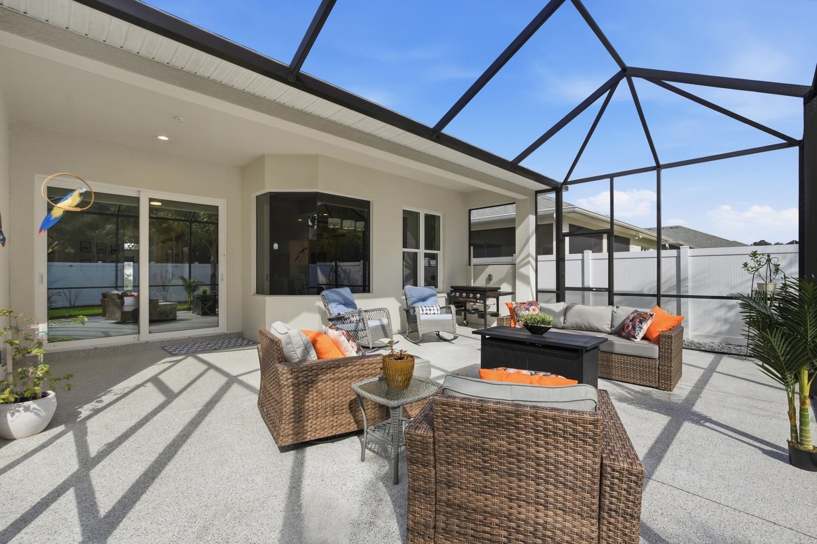 Image 28 of 45 For 24 Spring St