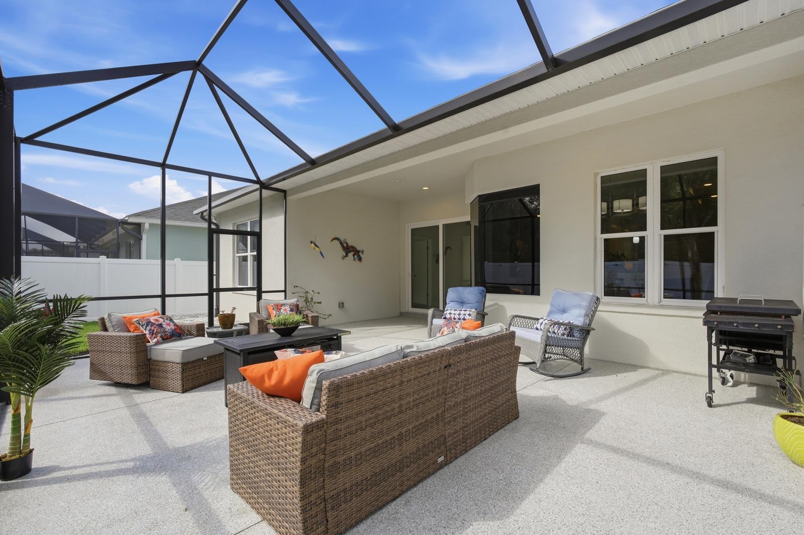 Image 38 of 45 For 24 Spring St