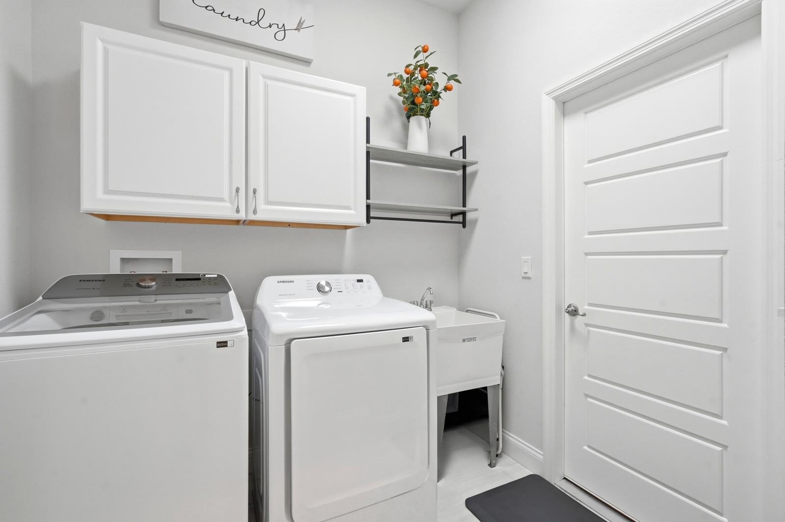 Image 5 of 45 For 24 Spring St