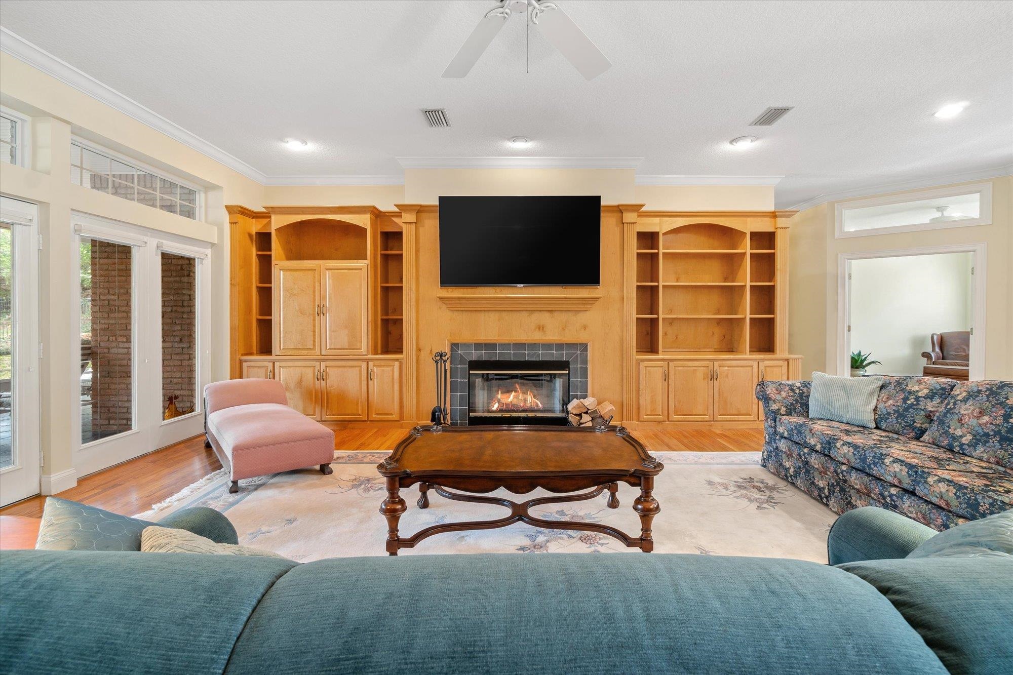 Image 10 of 77 For 125 Island Hammock Way