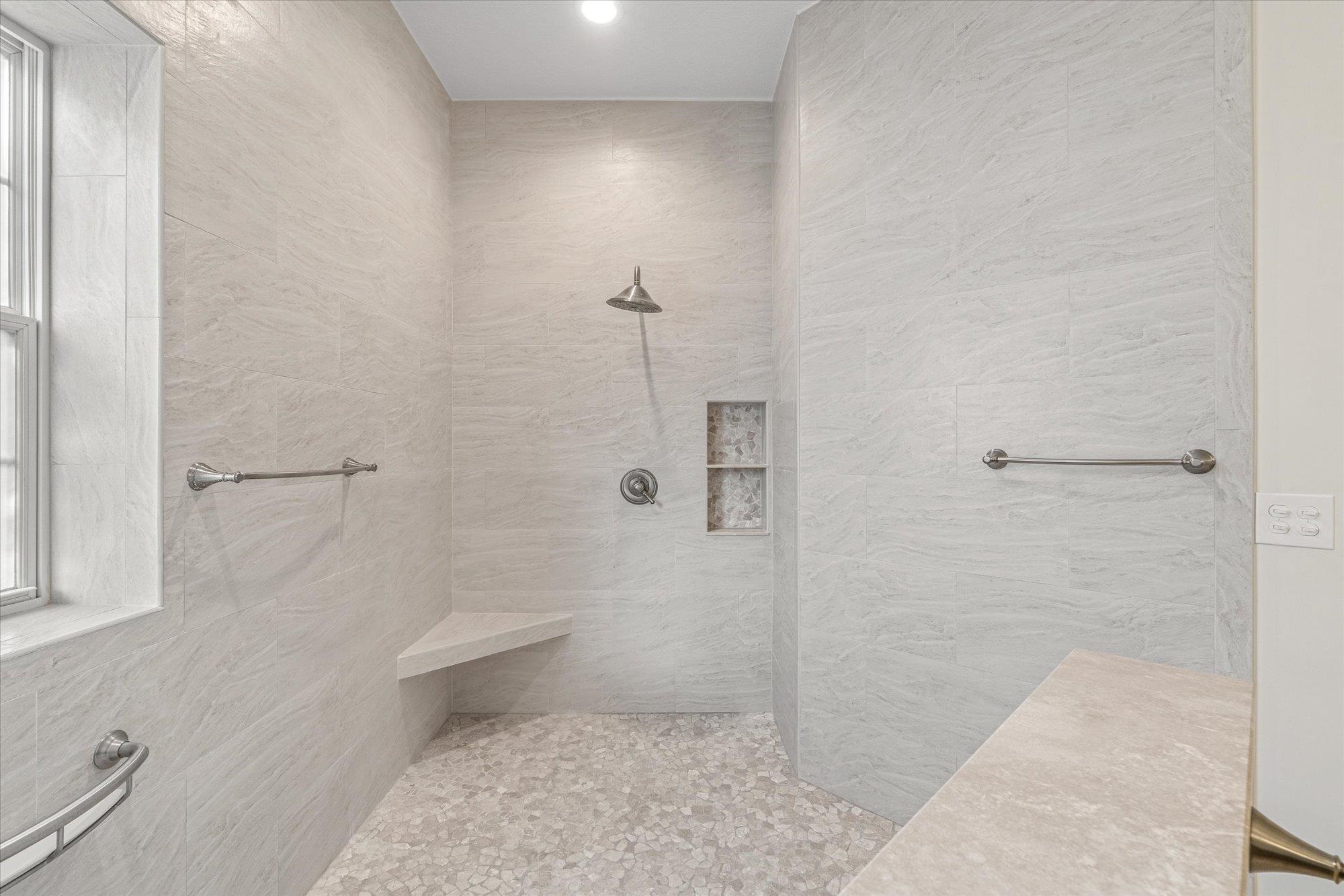 Image 29 of 77 For 125 Island Hammock Way