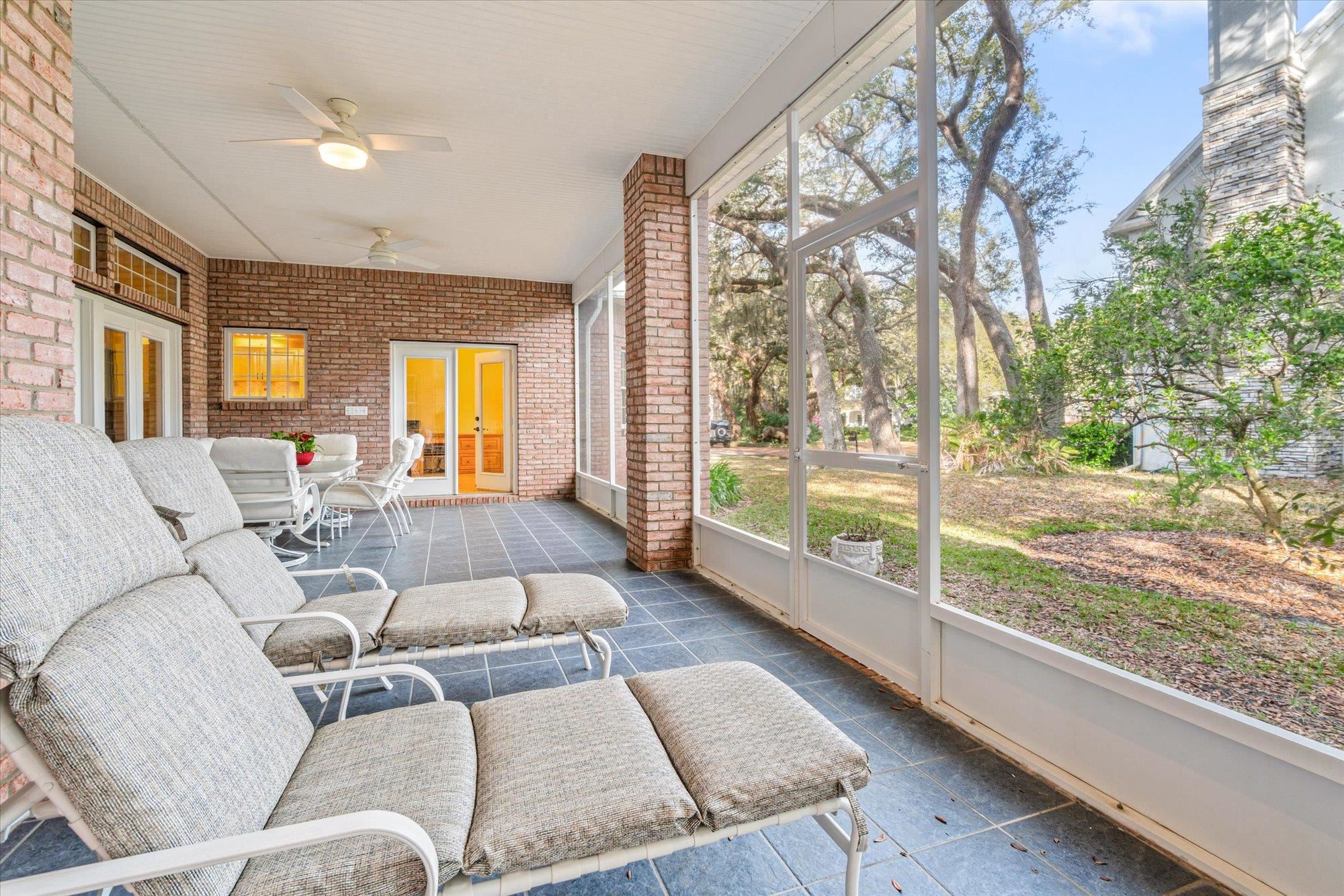 Image 42 of 77 For 125 Island Hammock Way