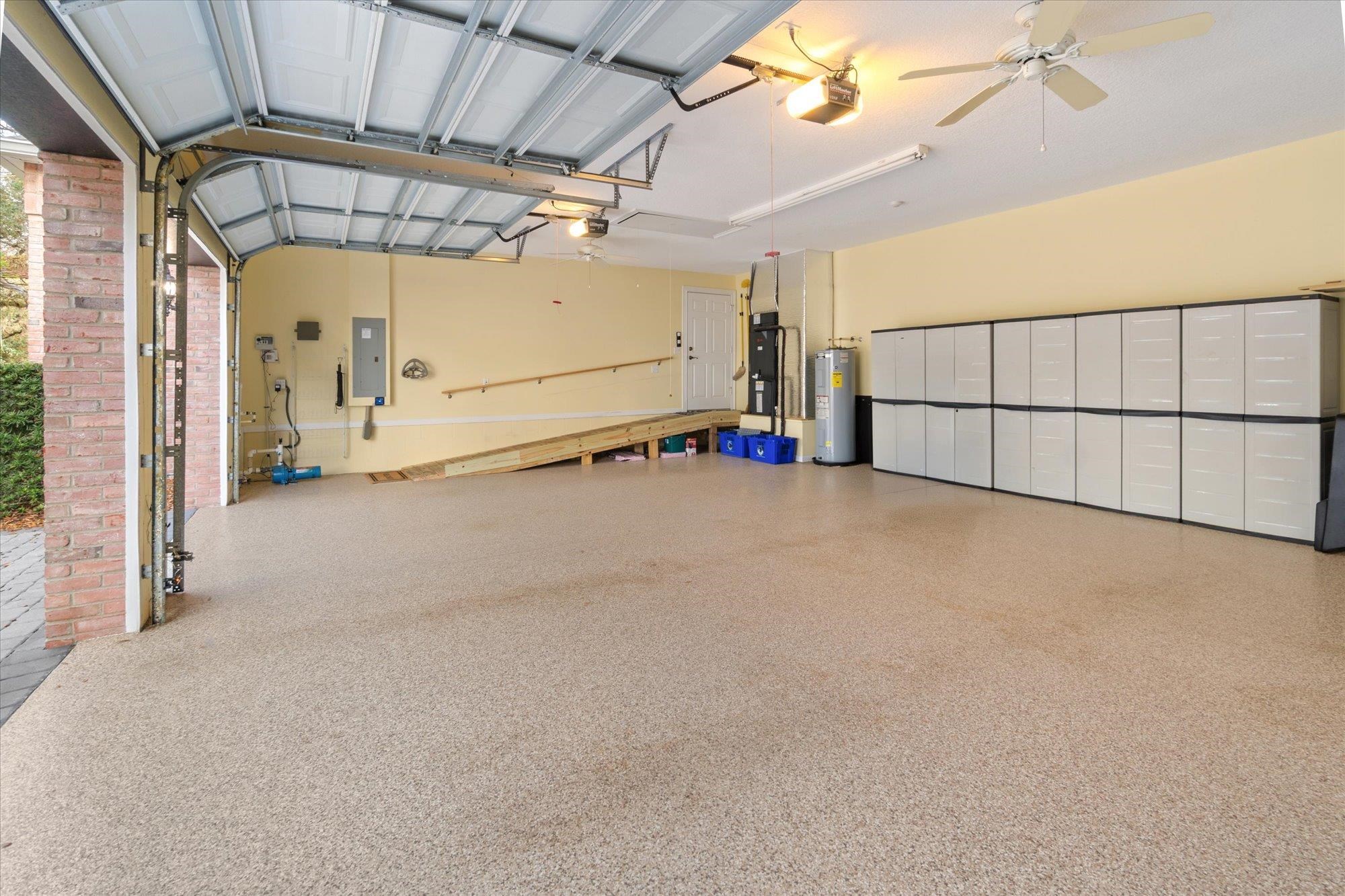 Image 47 of 77 For 125 Island Hammock Way