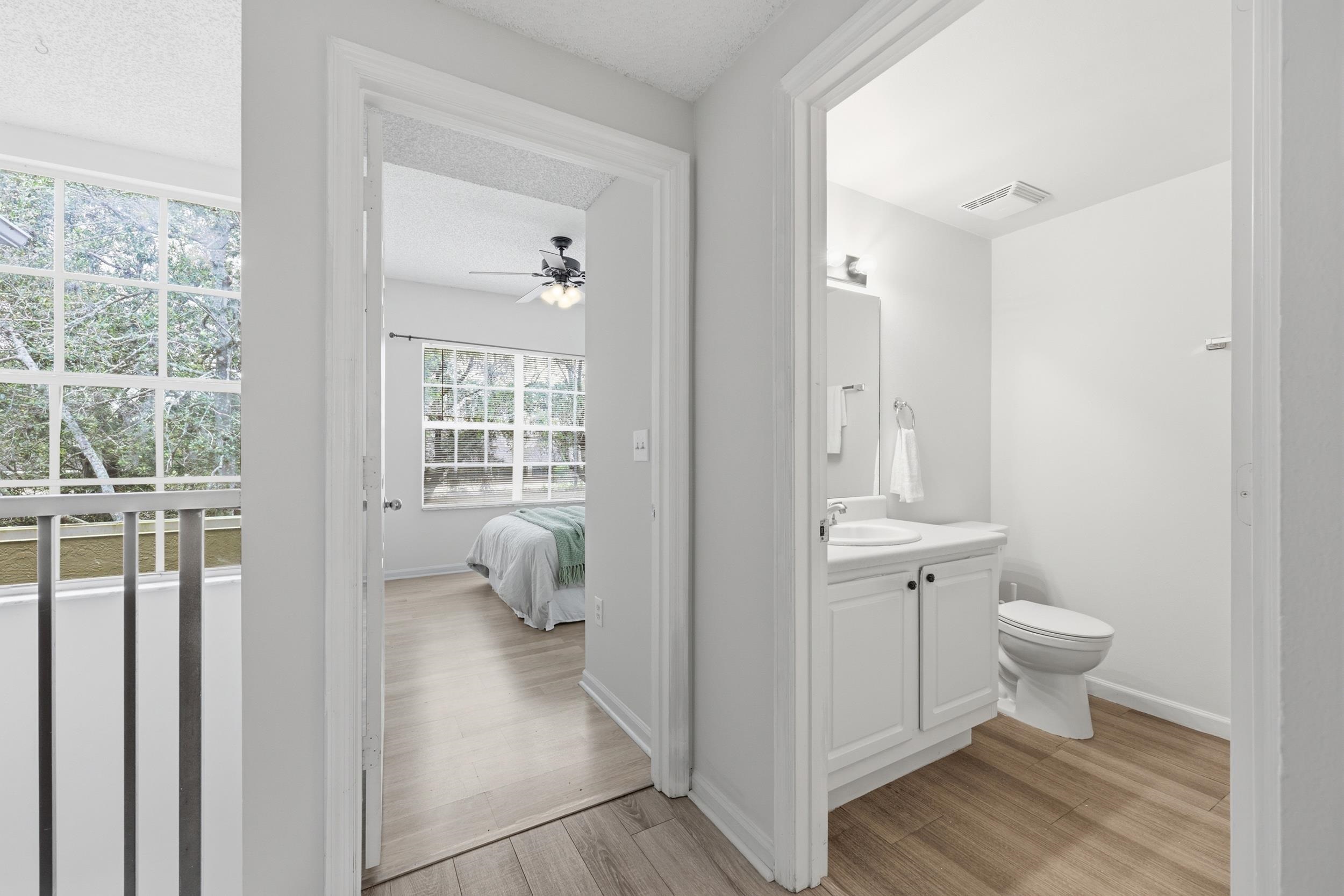 Image 14 of 30 For 4035 Grande Vista Blvd  20-129