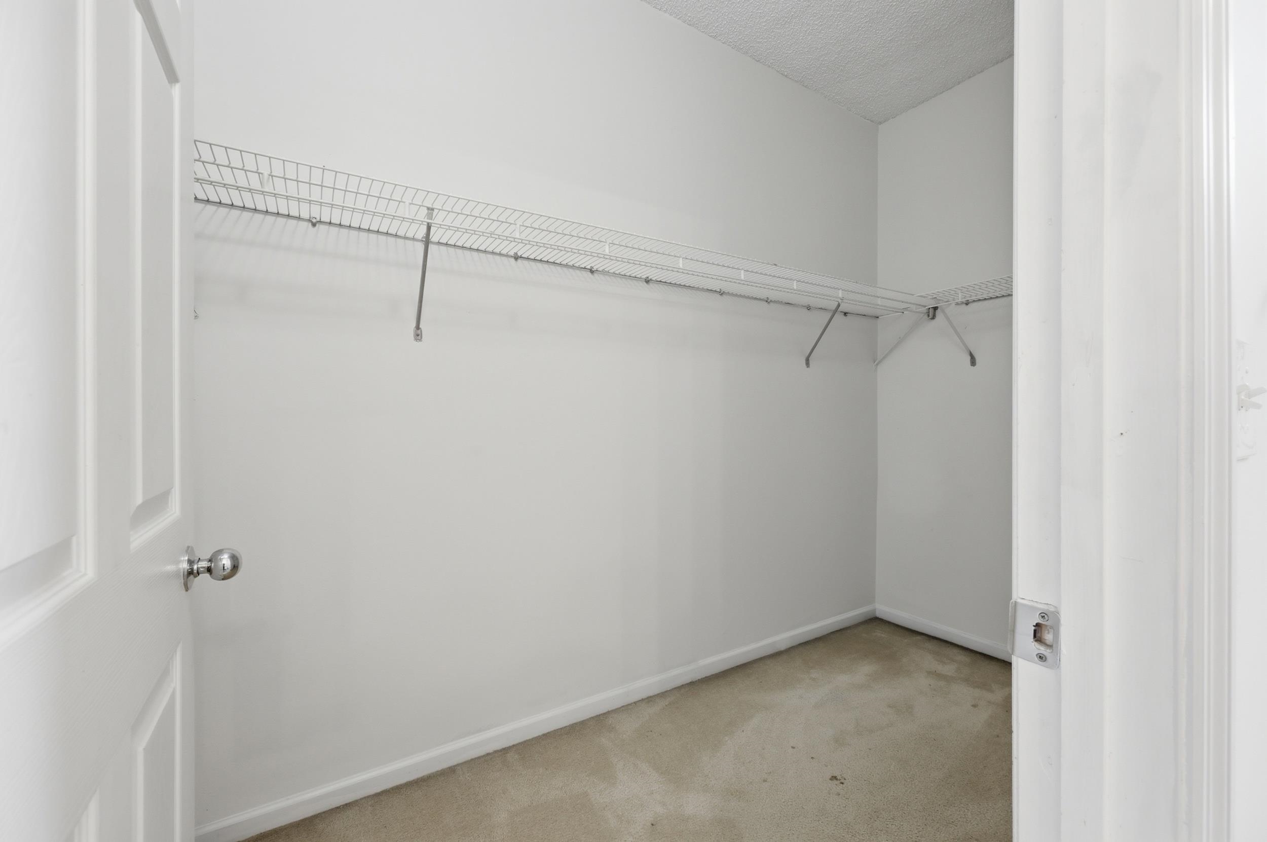 Image 22 of 30 For 4035 Grande Vista Blvd  20-129