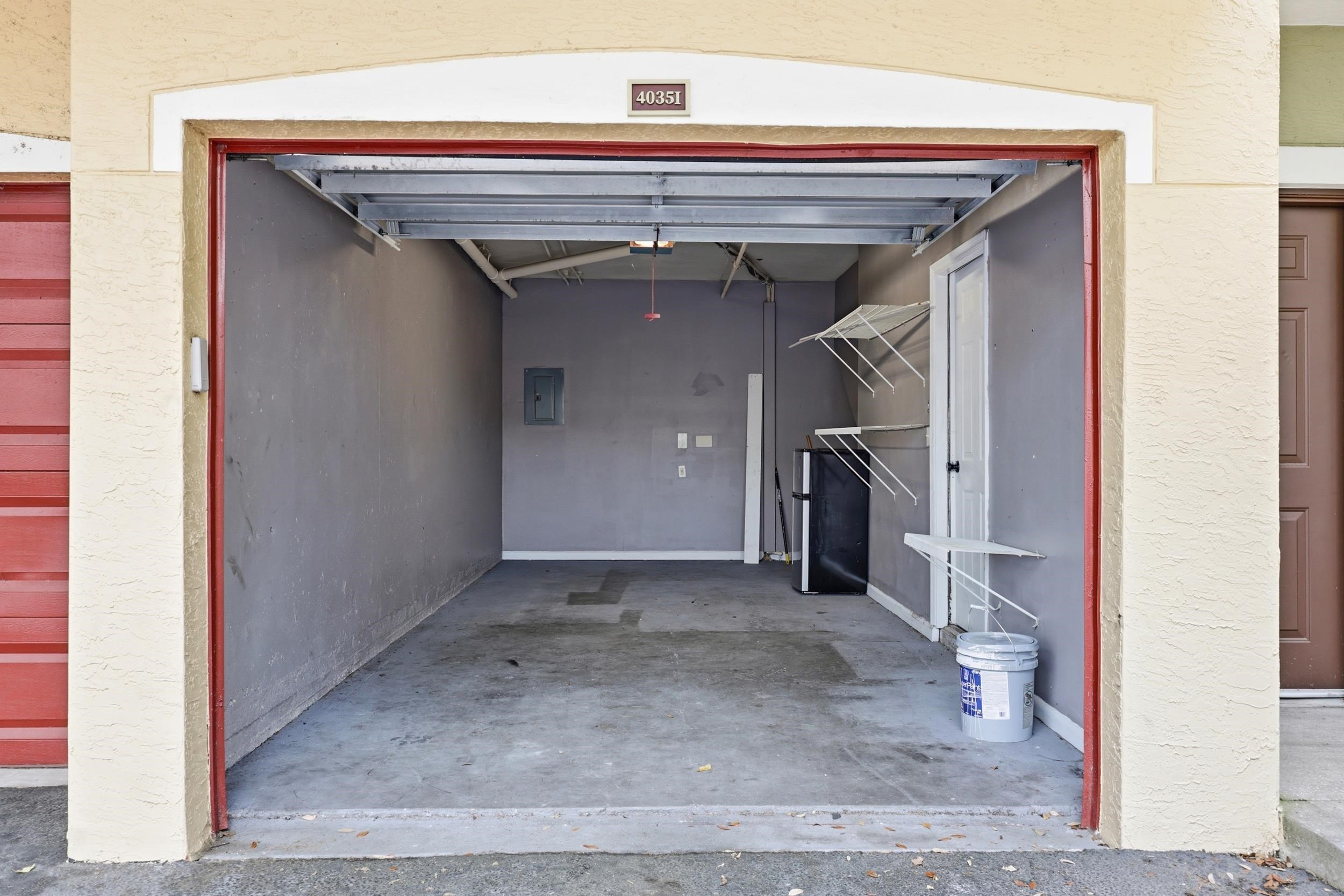 Image 25 of 30 For 4035 Grande Vista Blvd  20-129