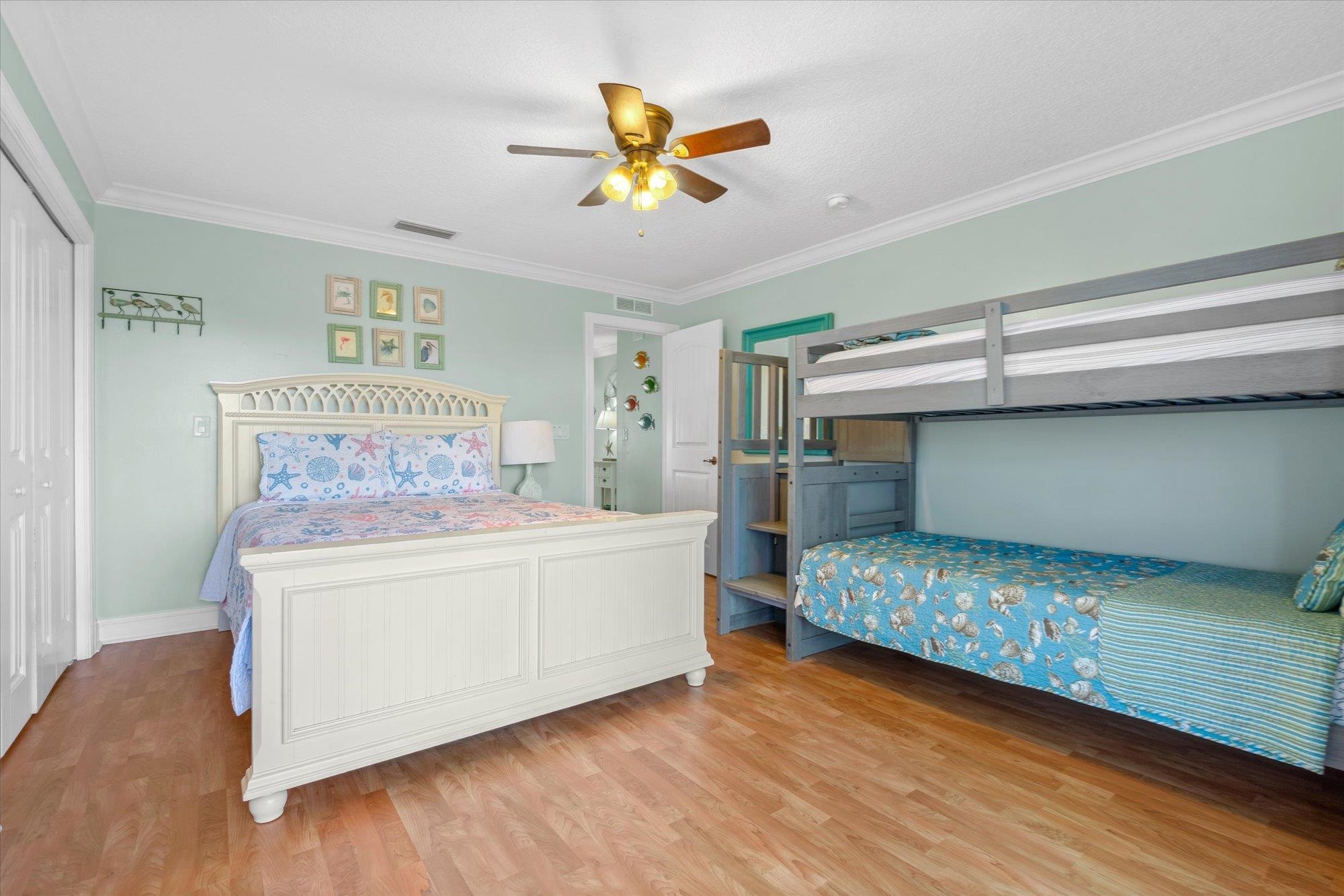 Image 36 of 59 For 9106 Mellon Ct