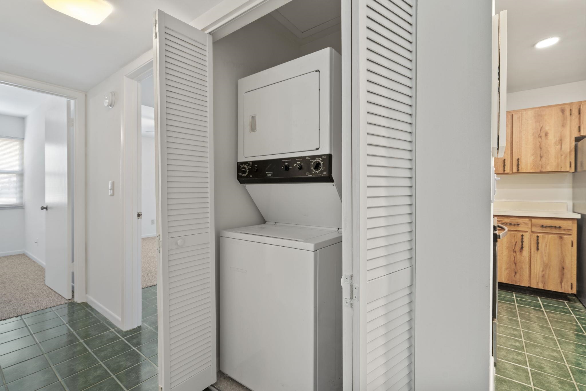 Image 13 of 45 For 16 Alcira Ct