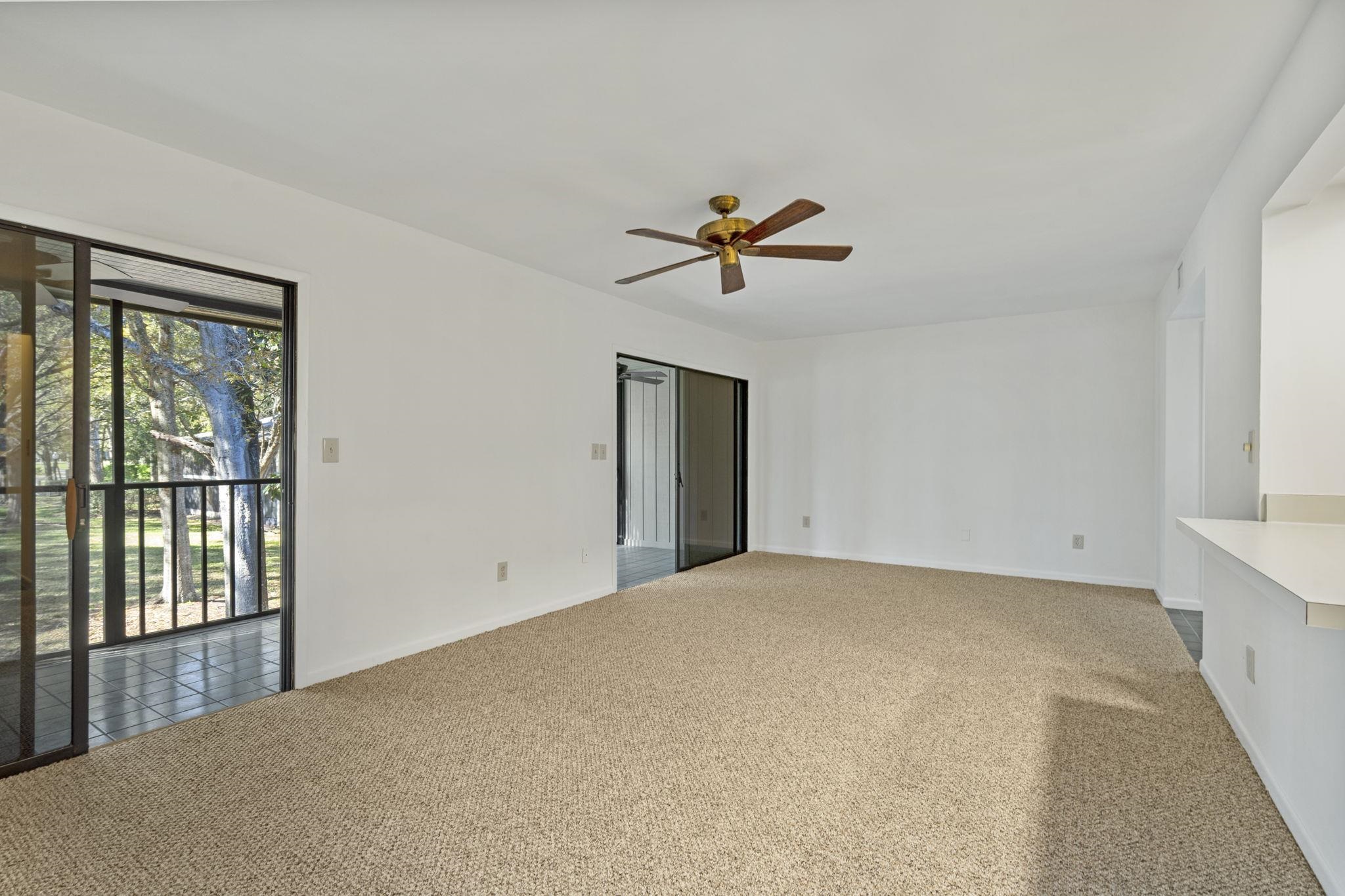 Image 6 of 45 For 16 Alcira Ct