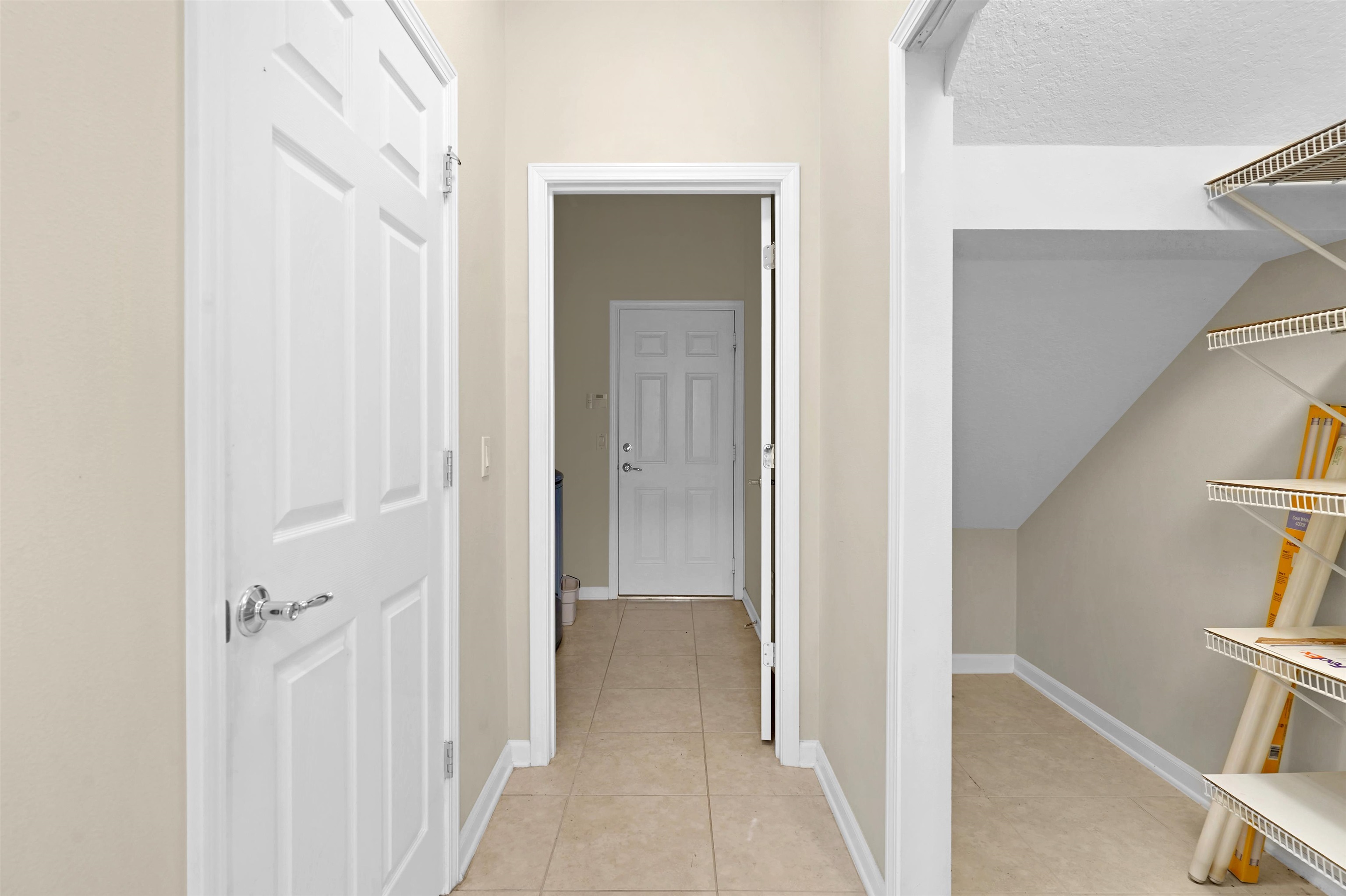 Image 14 of 39 For 14098 Mahogany Ave