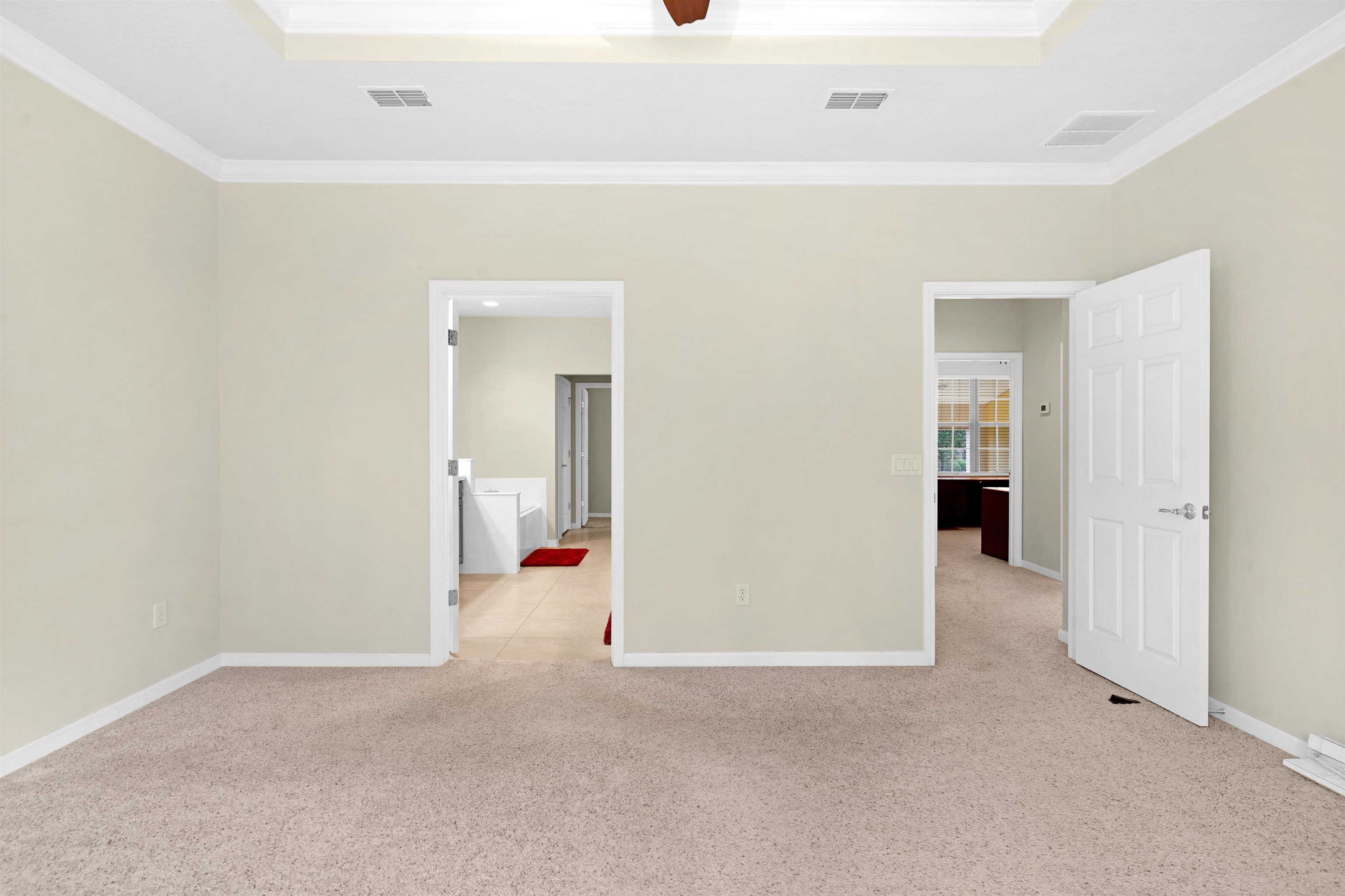 Image 19 of 39 For 14098 Mahogany Ave