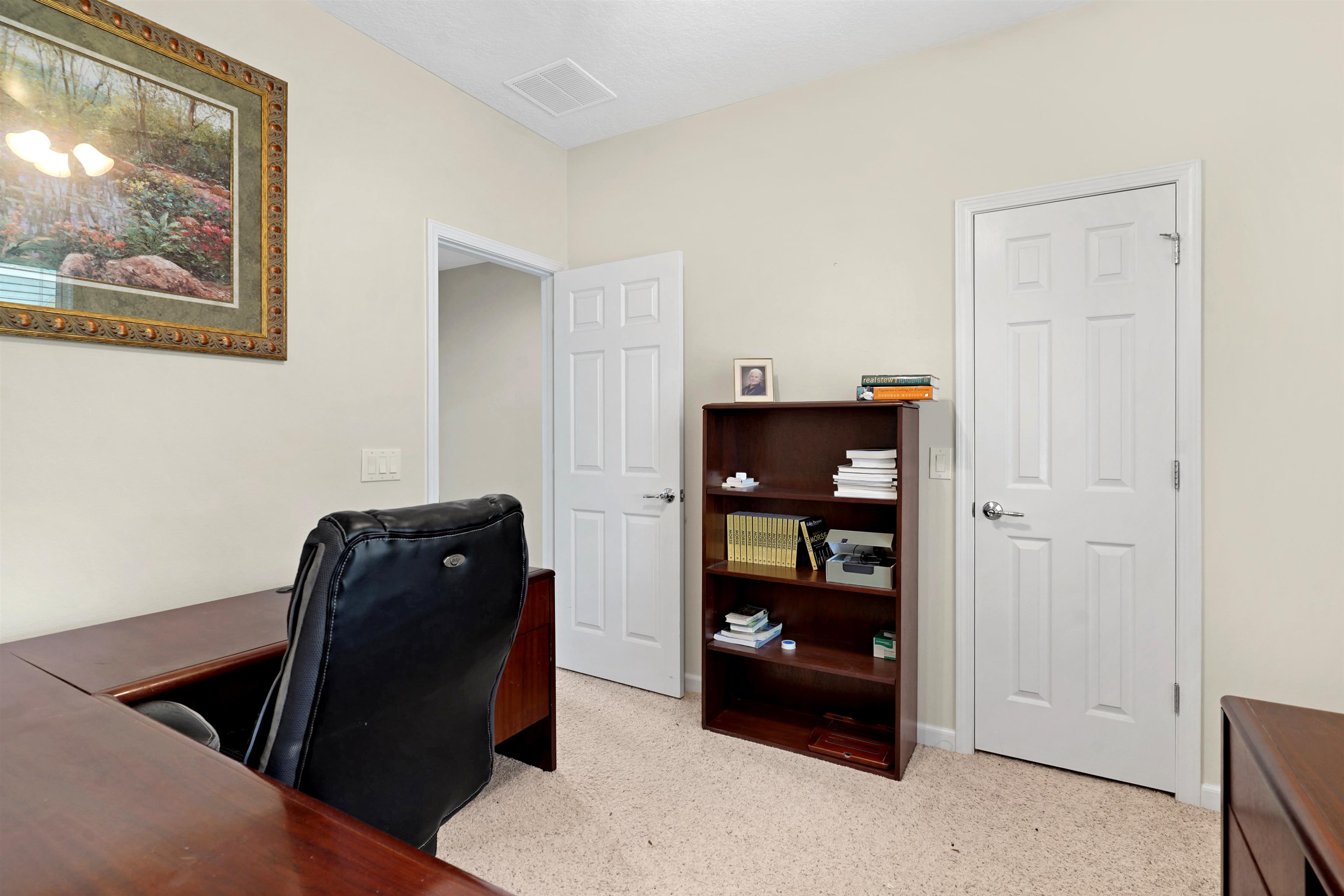 Image 28 of 39 For 14098 Mahogany Ave