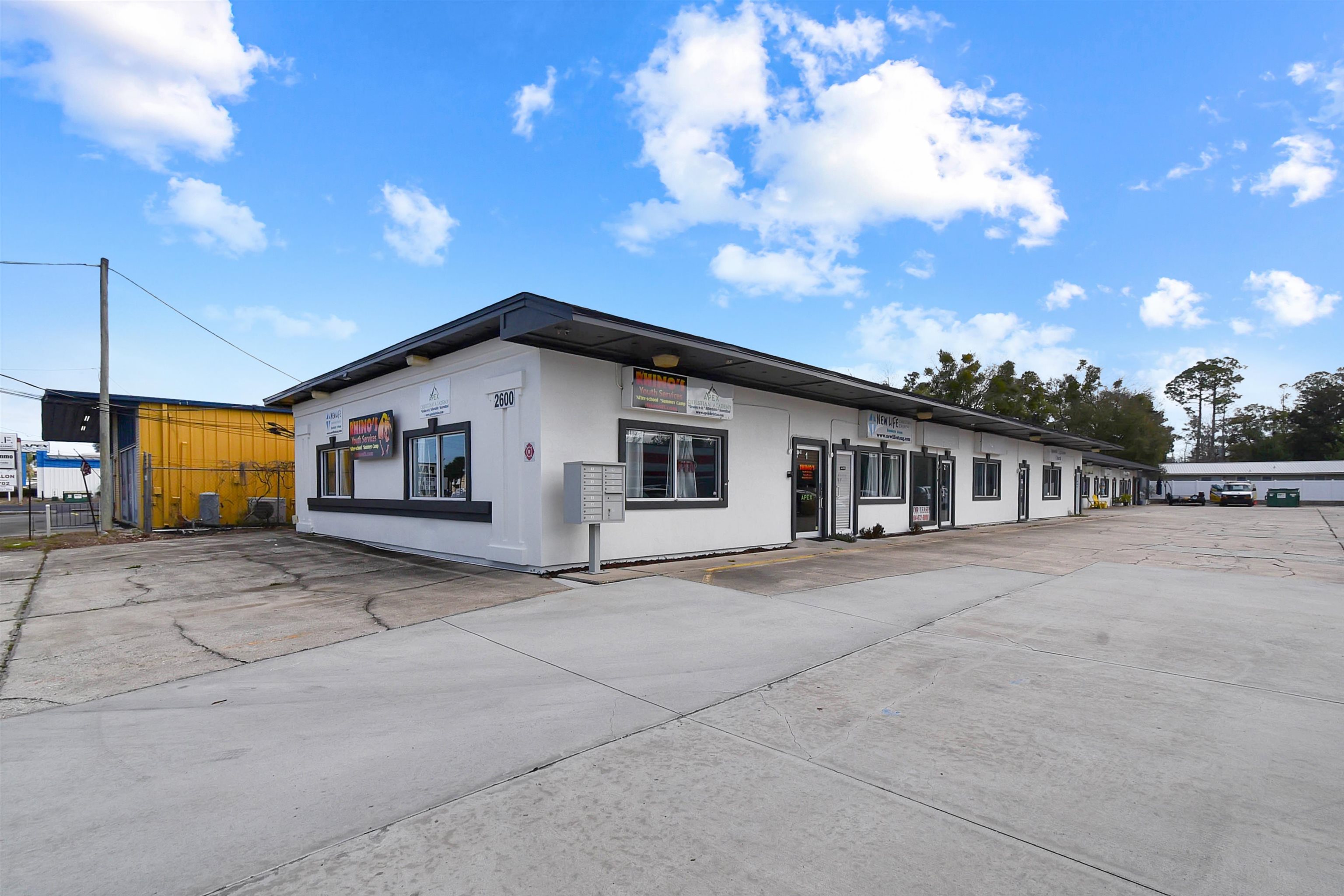 Image 16 of 18 For 2600 Us Highway 1  1