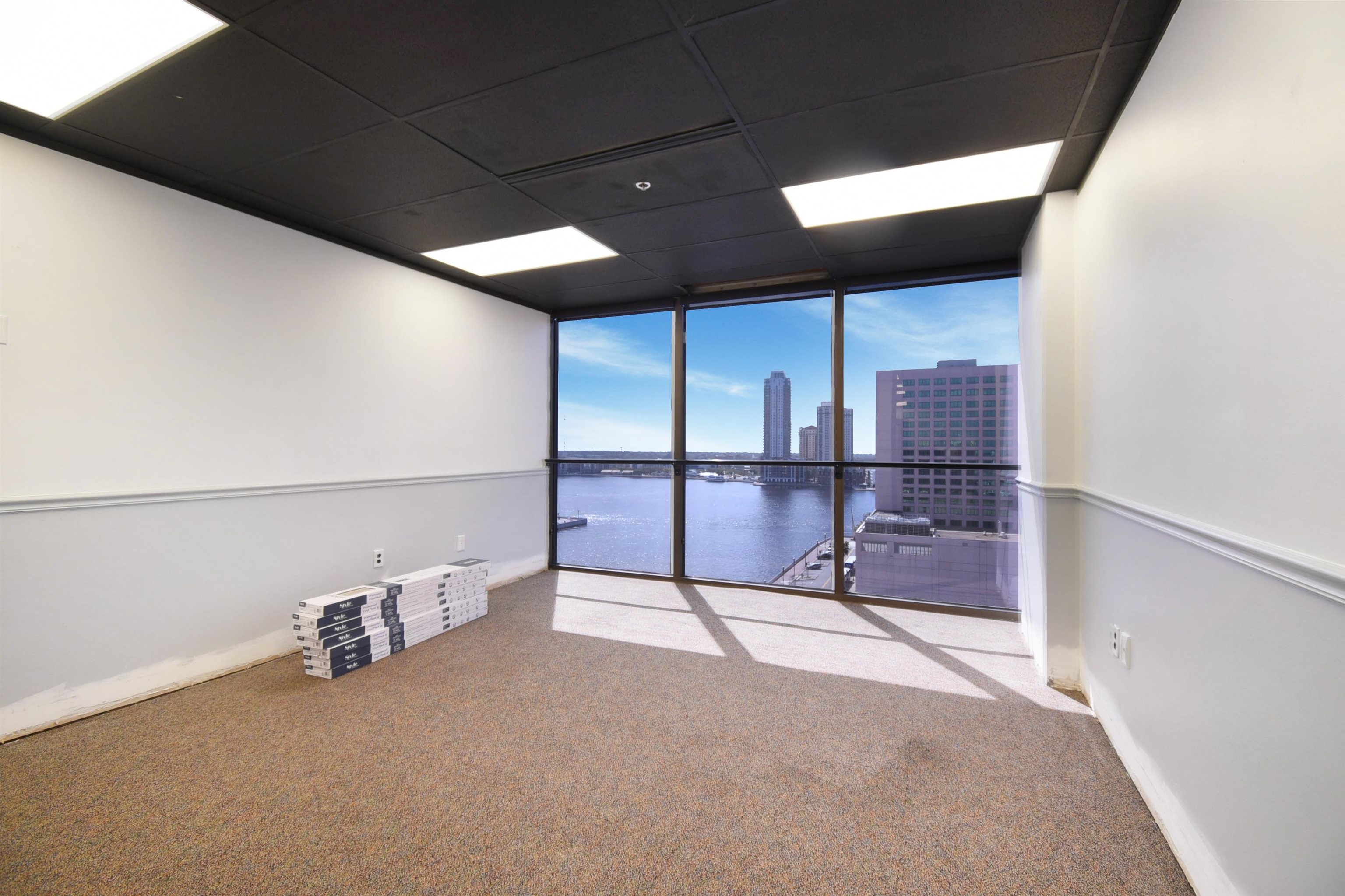 Image 11 of 13 For 233 Bay St E 1101b