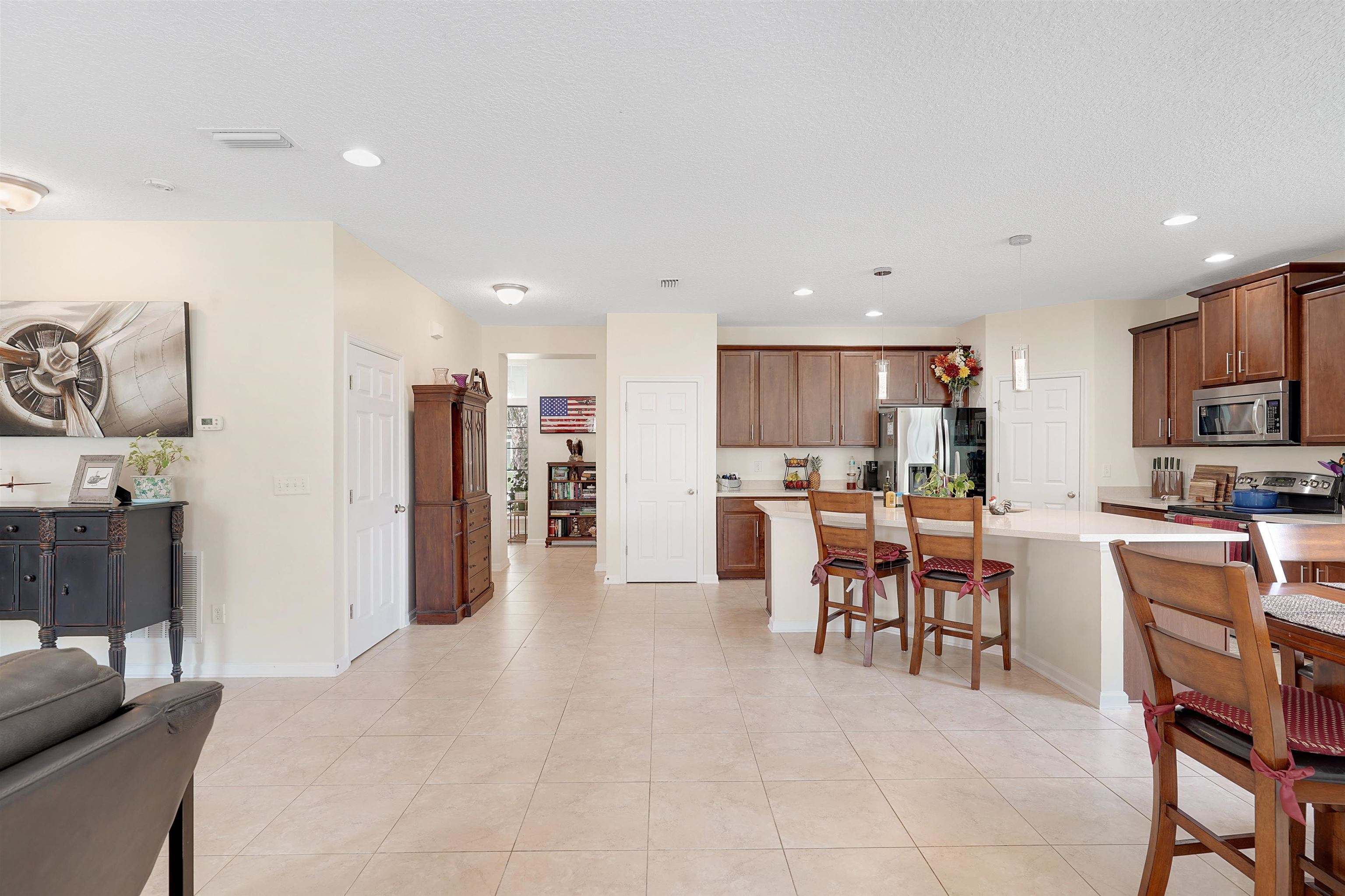 Image 13 of 44 For 553 Casa Sevilla Ave