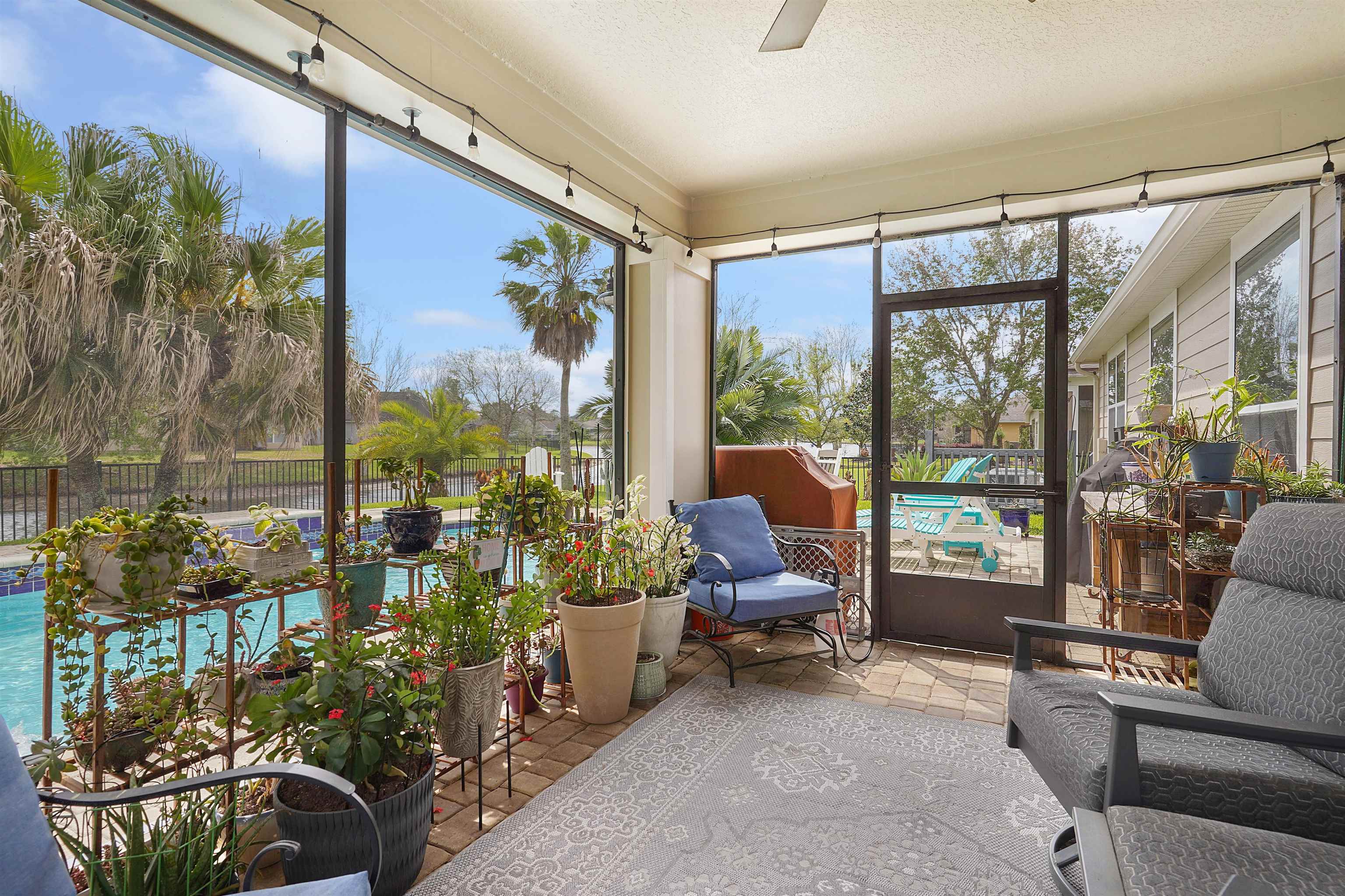 Image 32 of 44 For 553 Casa Sevilla Ave