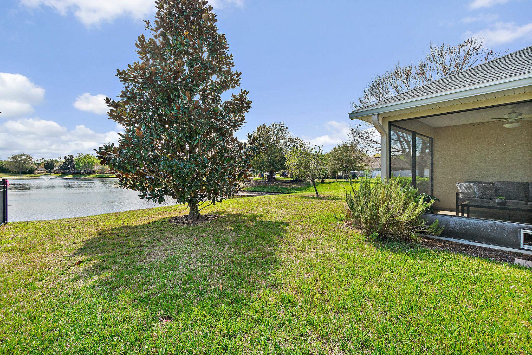 Image 25 of 60 For 913 Oak Arbor Cir