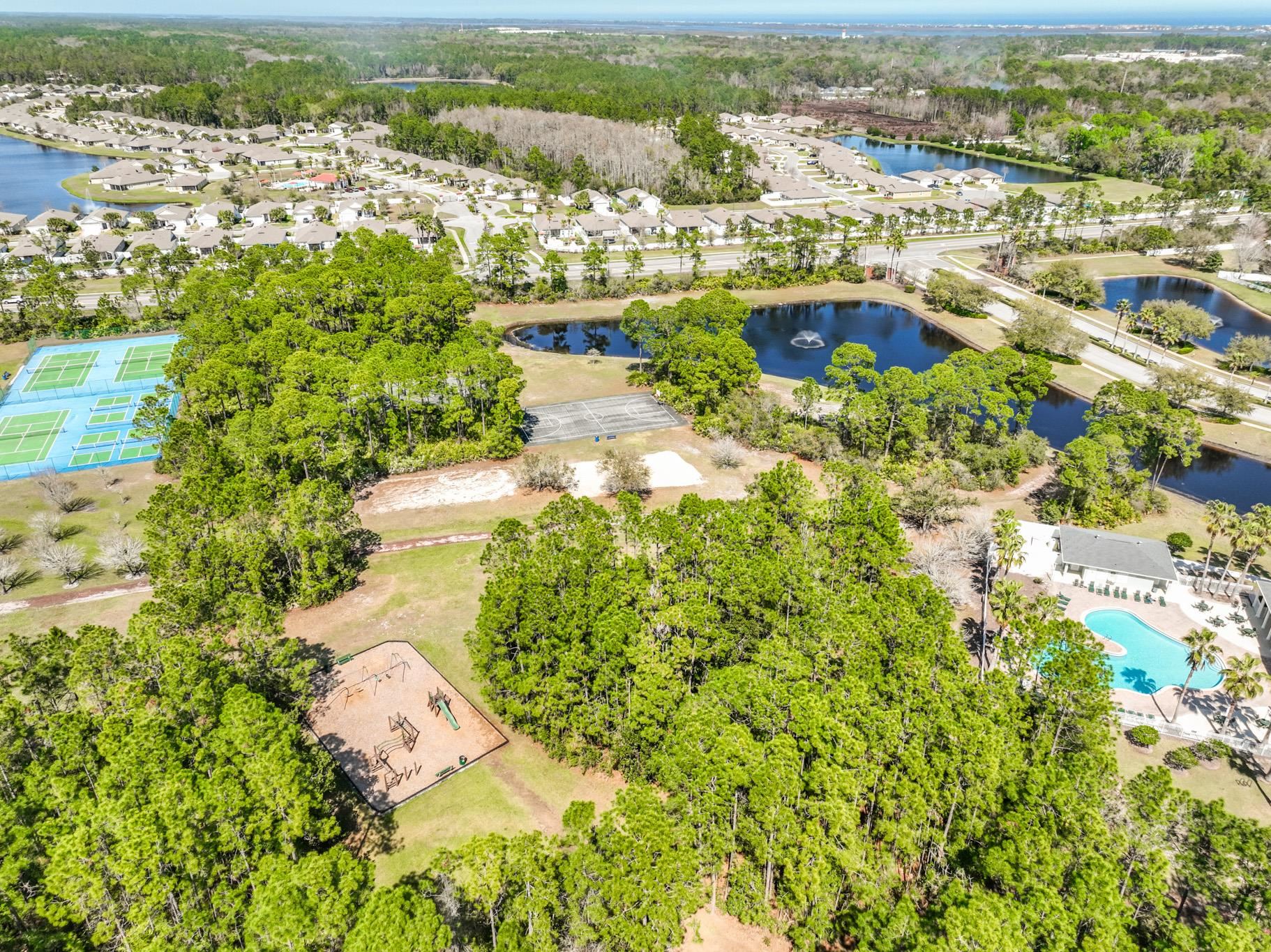 Image 49 of 60 For 913 Oak Arbor Cir