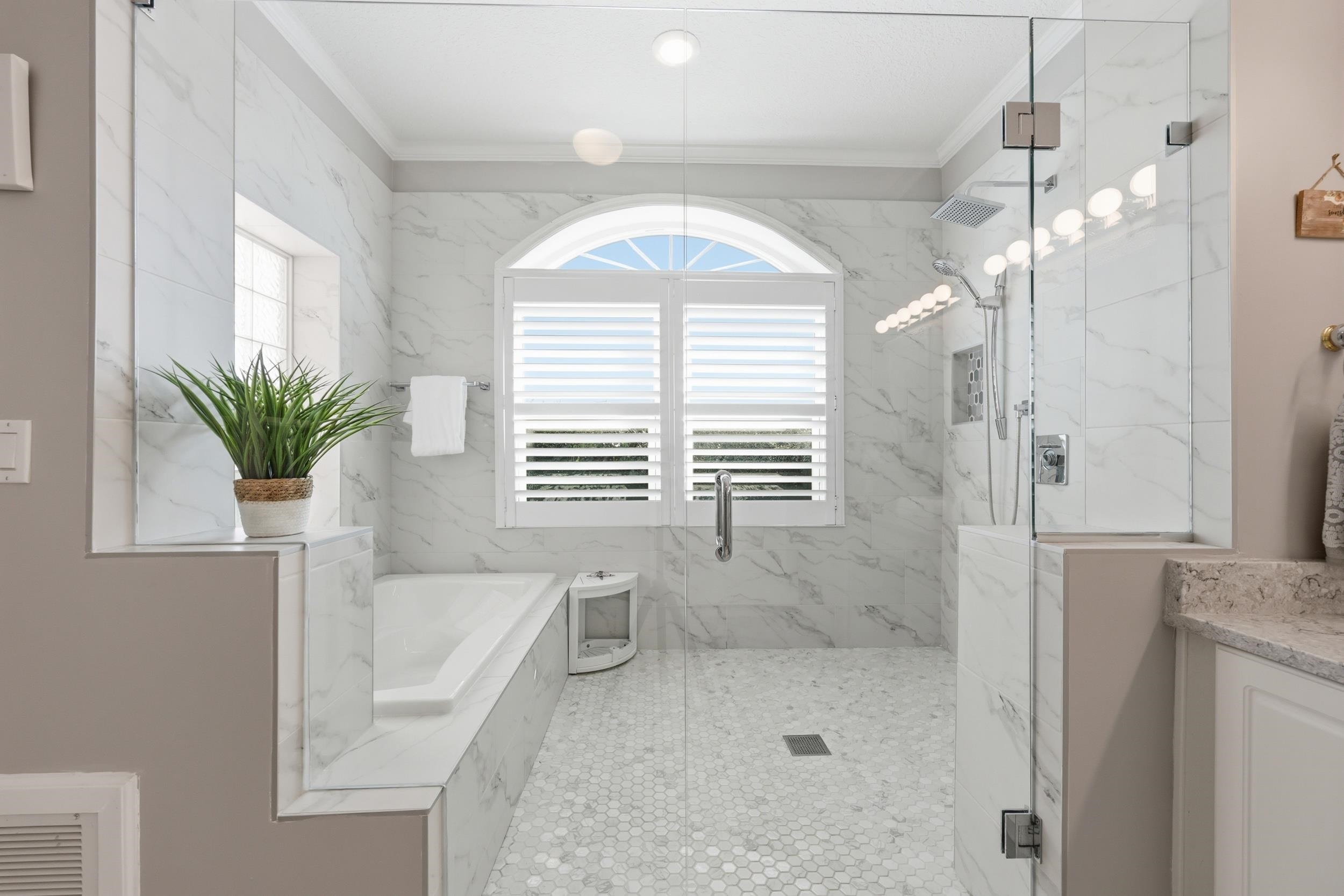 Image 5 of 80 For 616 Mediterranean Way