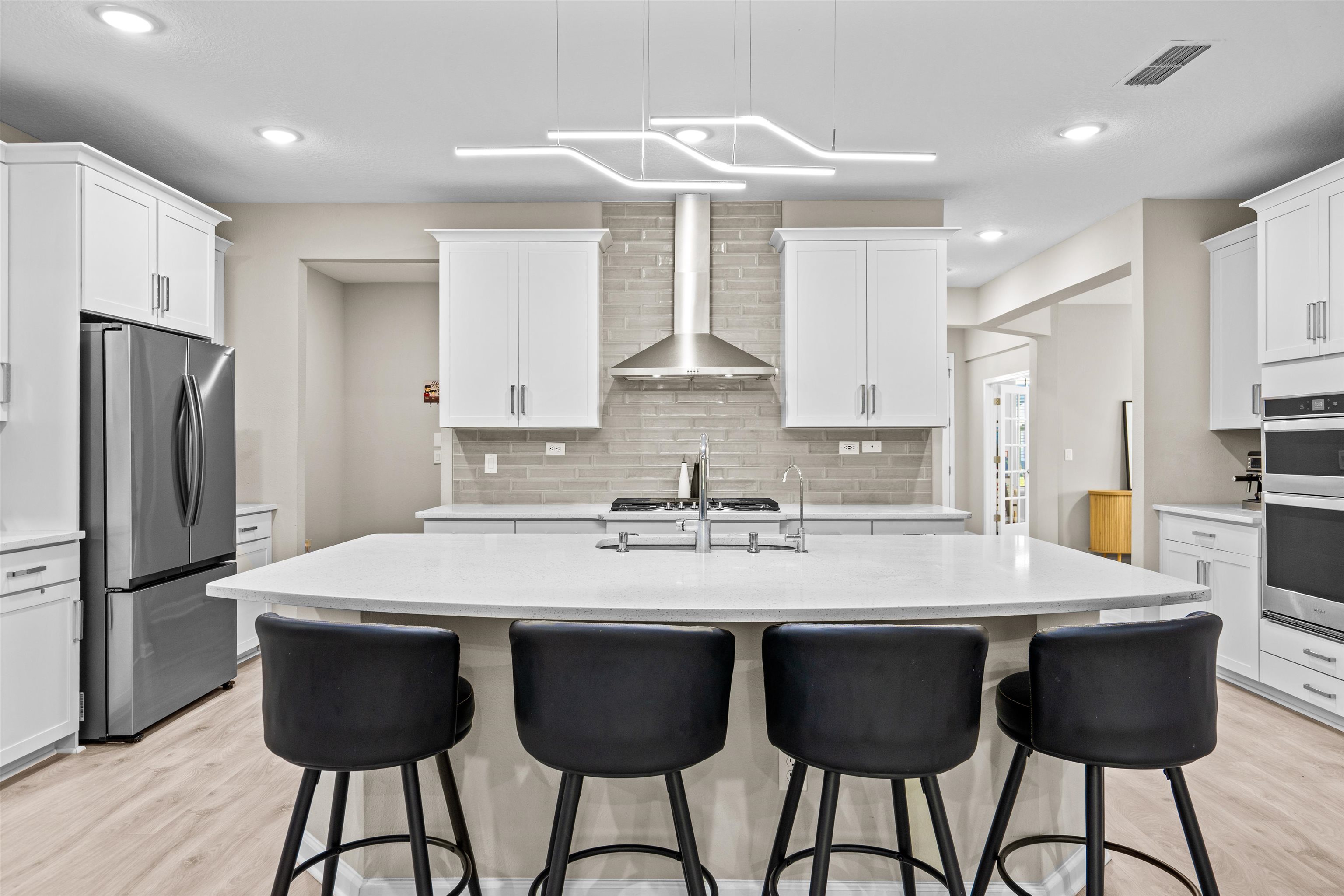 Image 10 of 49 For 207 Archstone Way