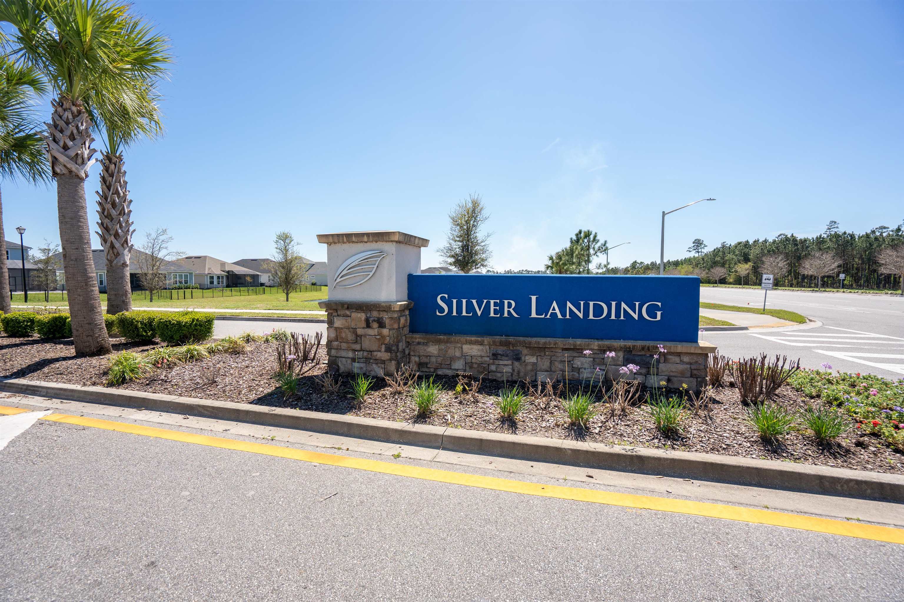 Image 41 of 49 For 207 Archstone Way