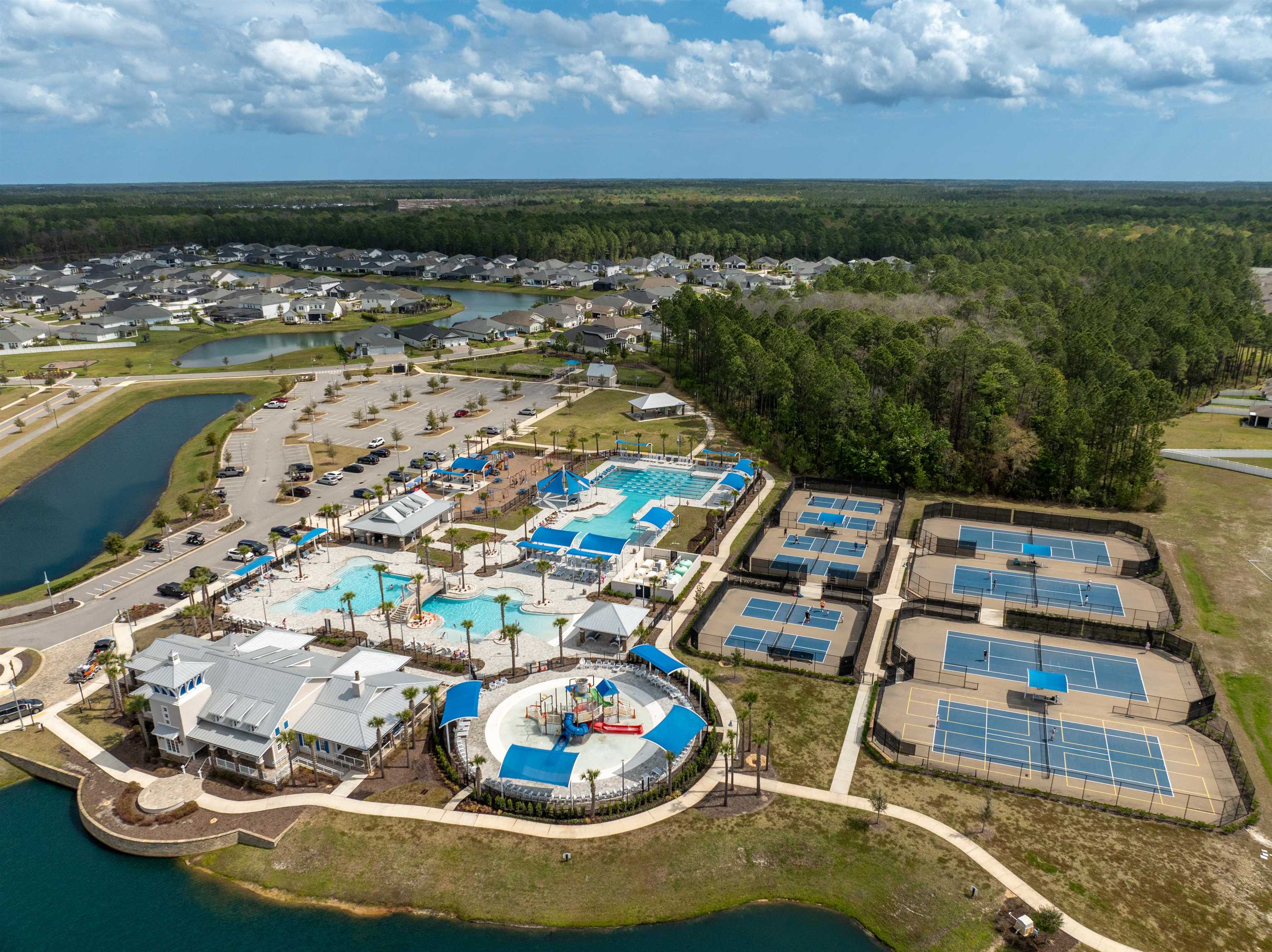 Image 47 of 49 For 207 Archstone Way