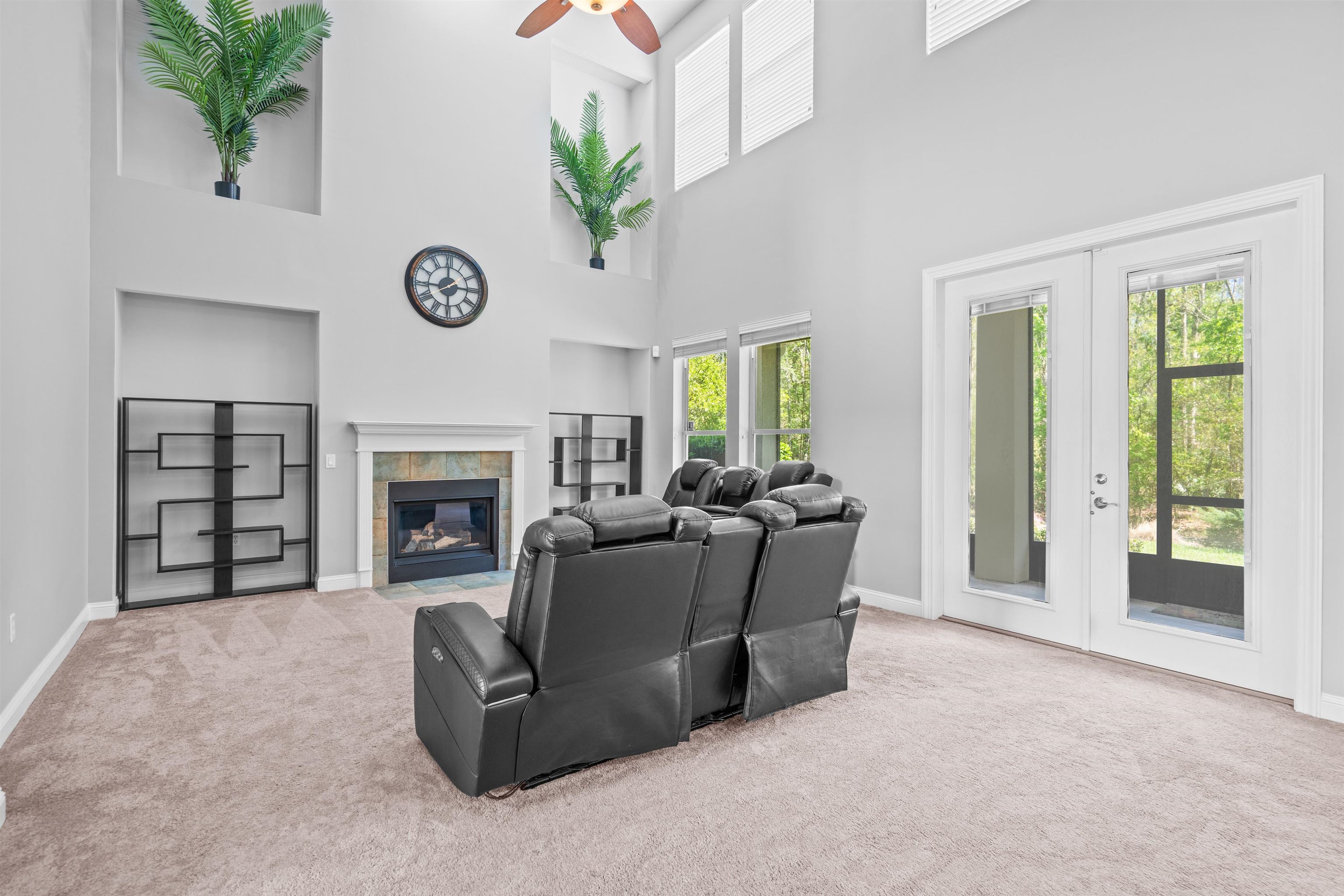 Image 14 of 77 For 3156 Trout Creek Ct