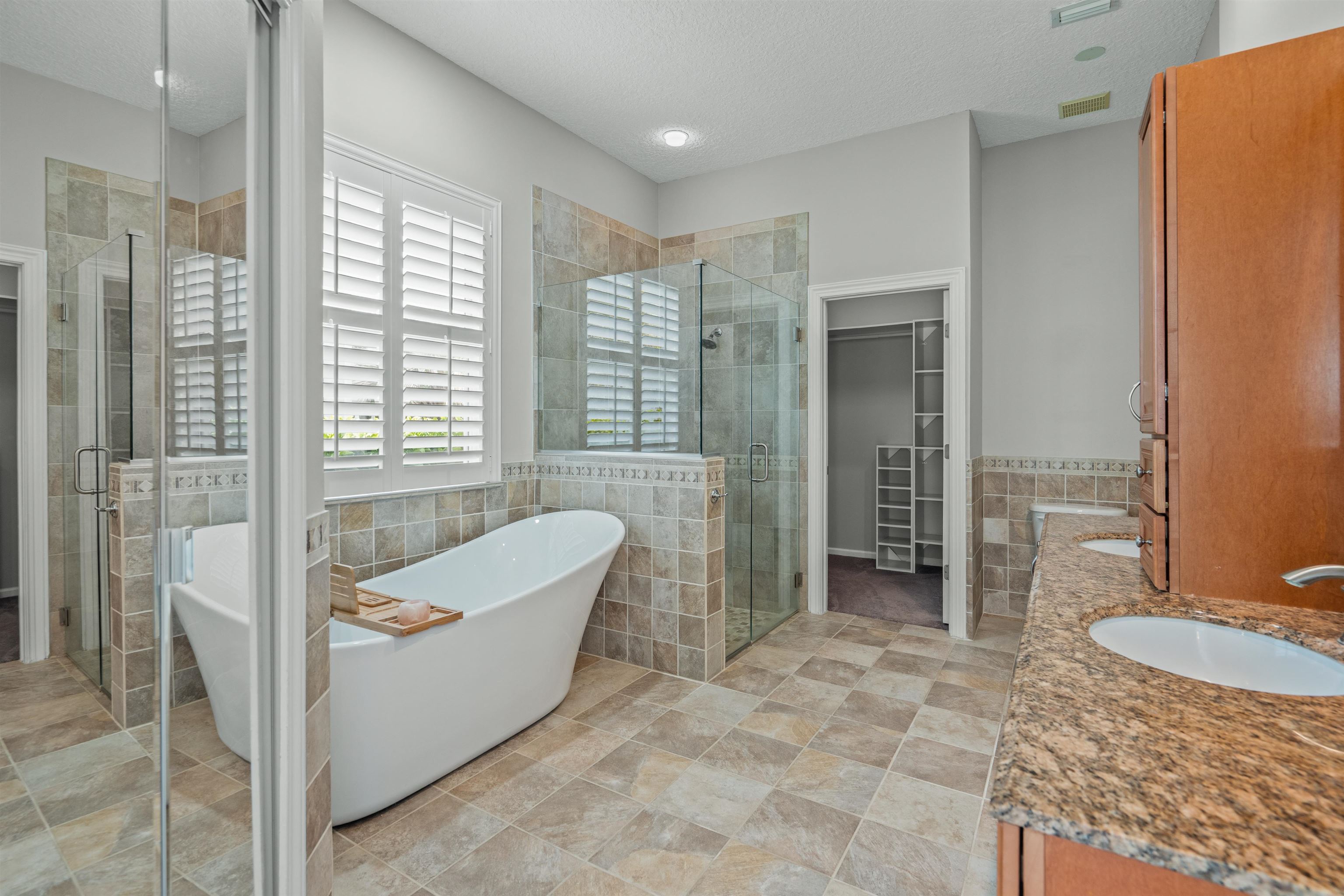 Image 28 of 77 For 3156 Trout Creek Ct