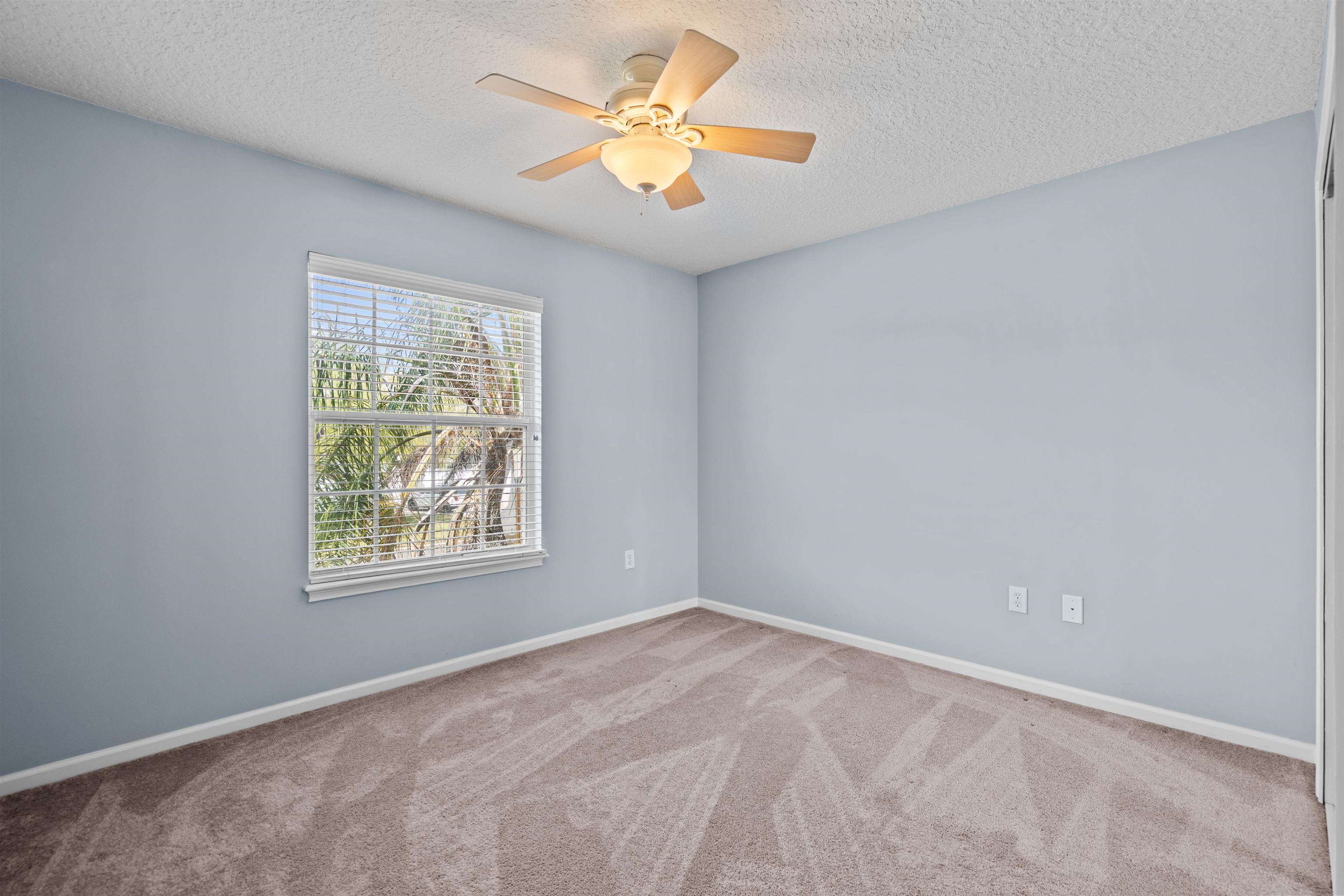 Image 34 of 77 For 3156 Trout Creek Ct