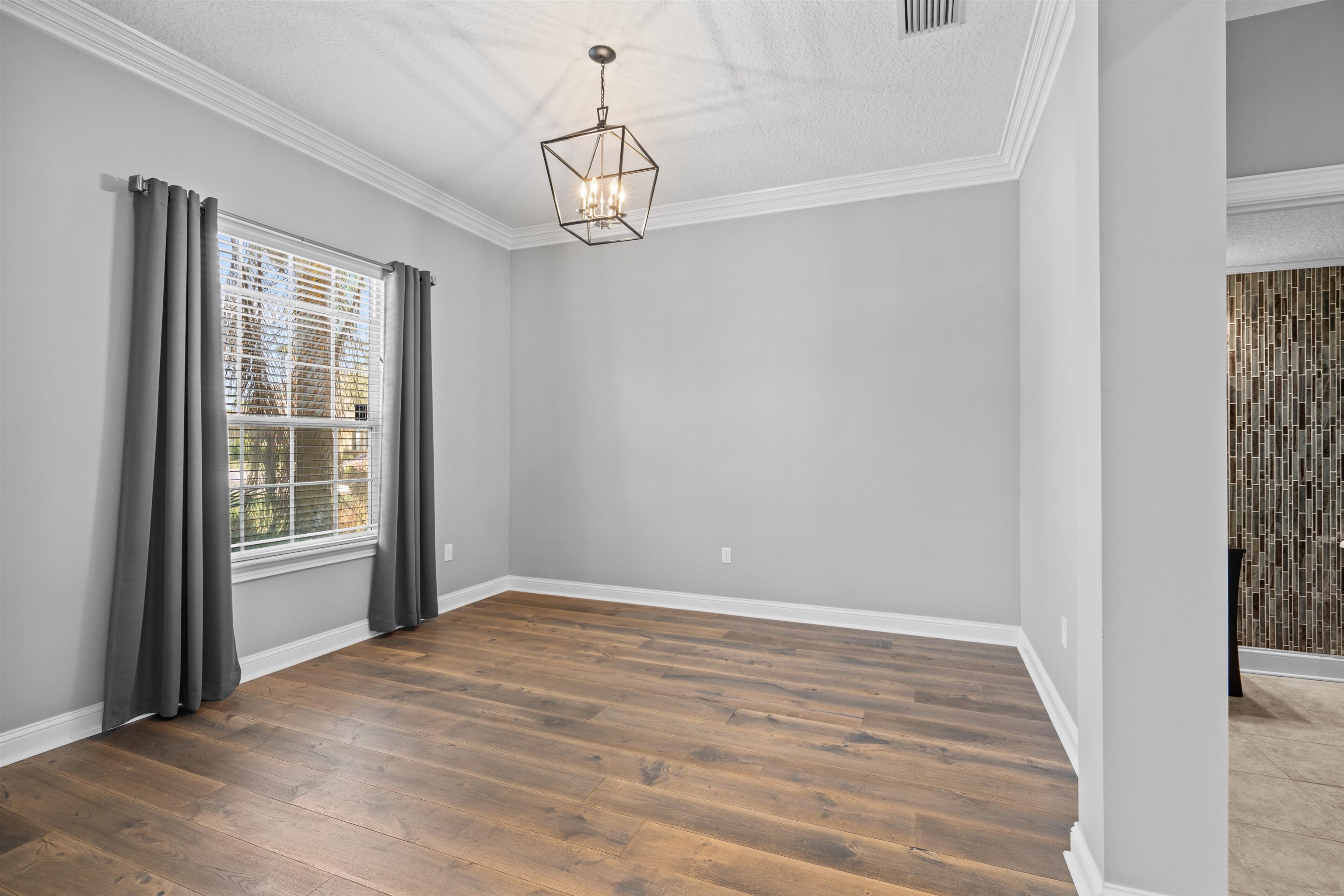 Image 8 of 77 For 3156 Trout Creek Ct