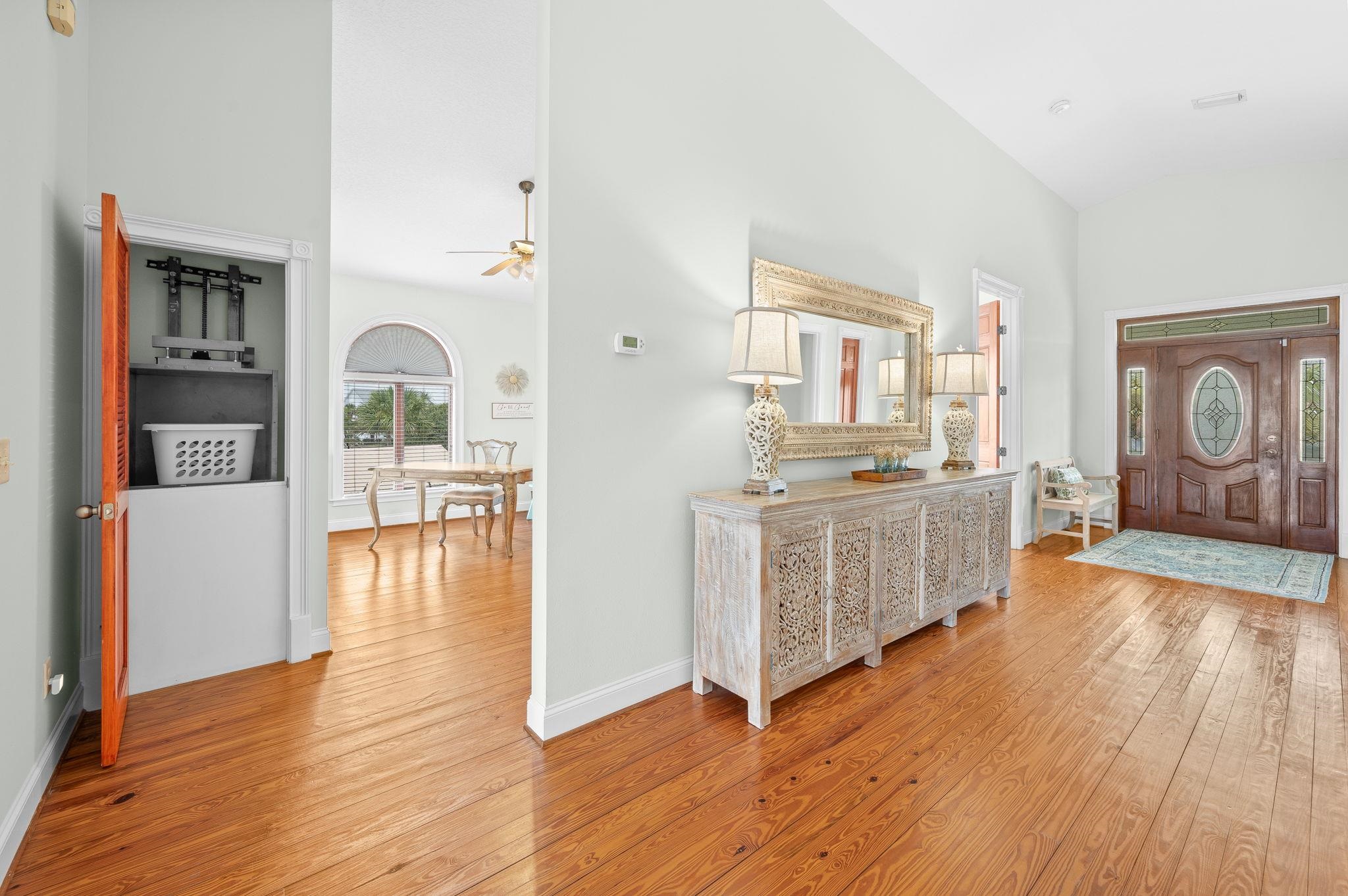 Image 13 of 95 For 231 Barrataria Drive