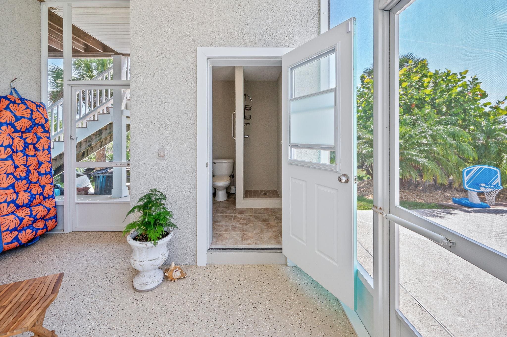 Image 49 of 95 For 231 Barrataria Drive