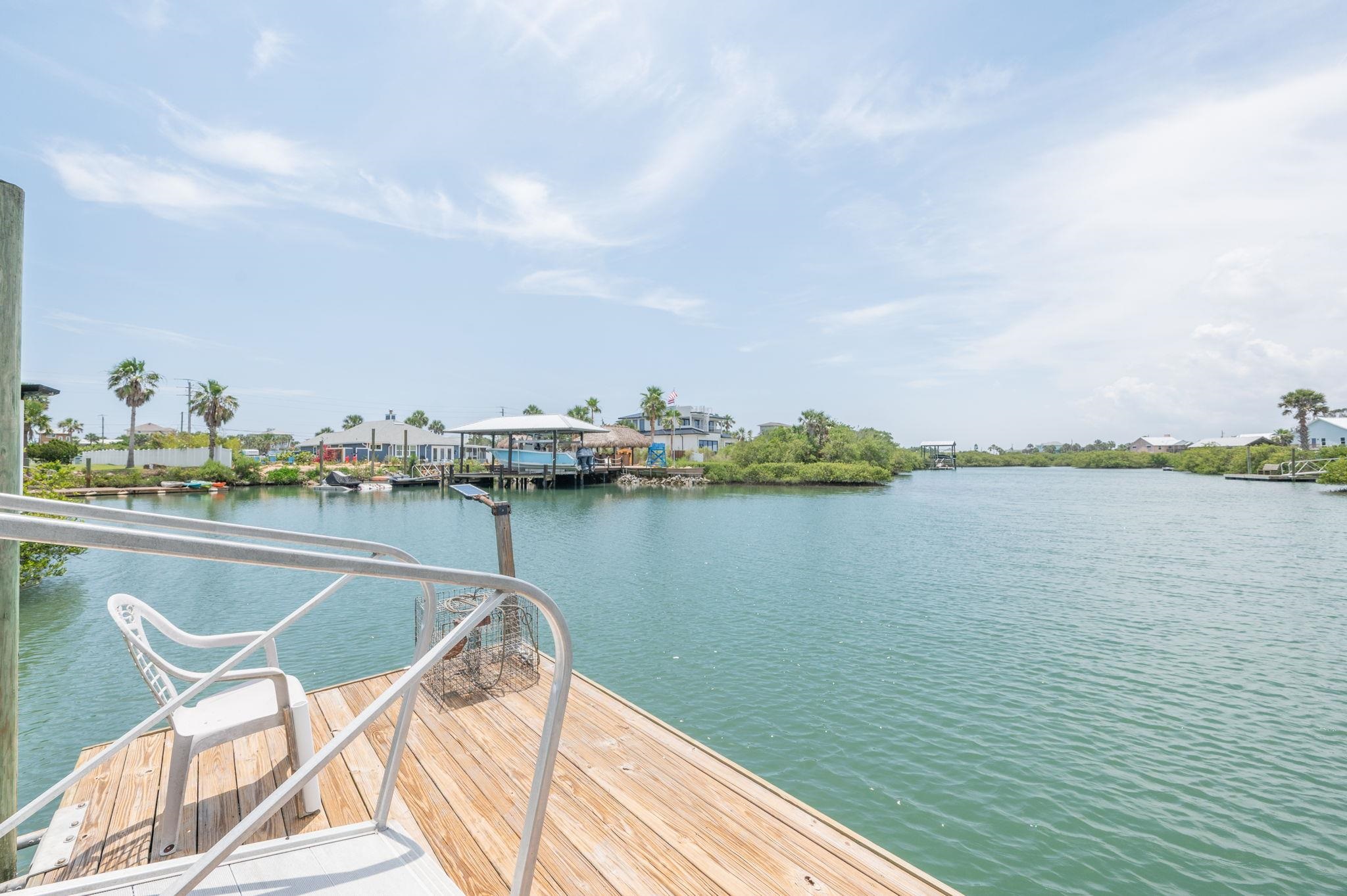 Image 62 of 95 For 231 Barrataria Drive